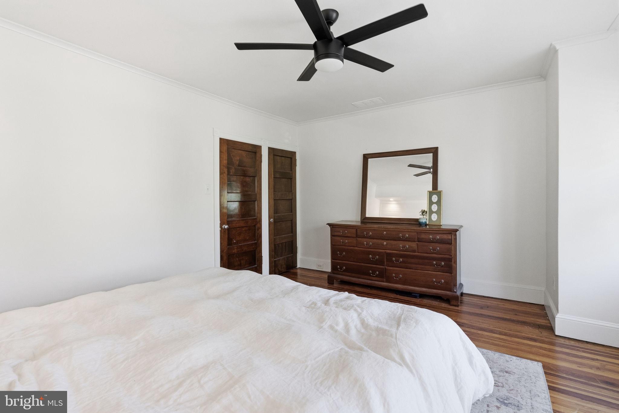 FOX CHASE - Residential