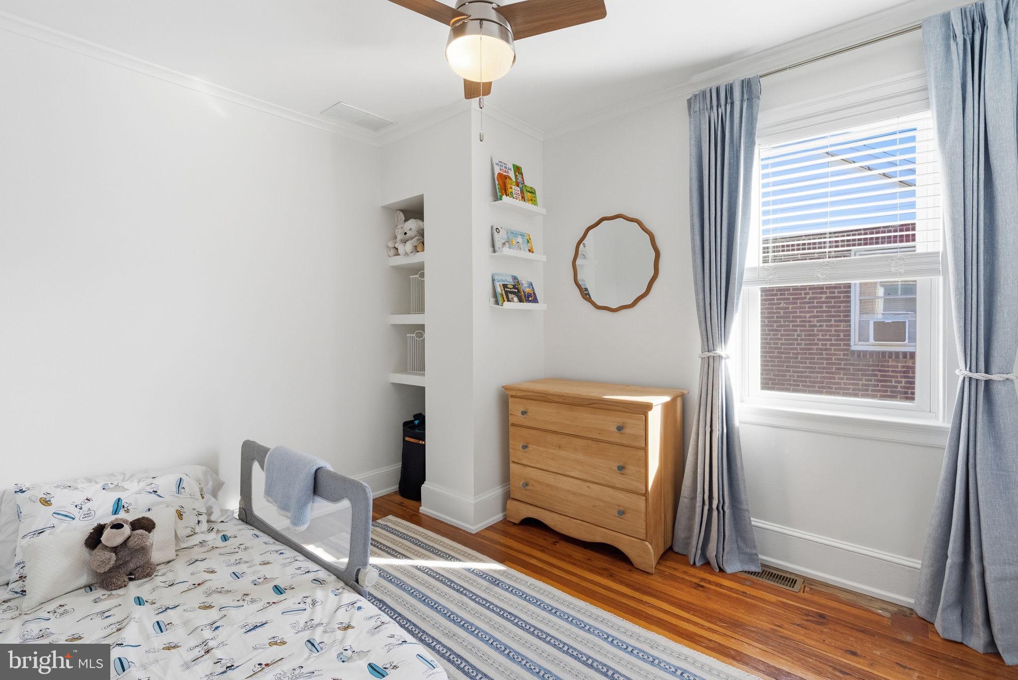FOX CHASE - Residential