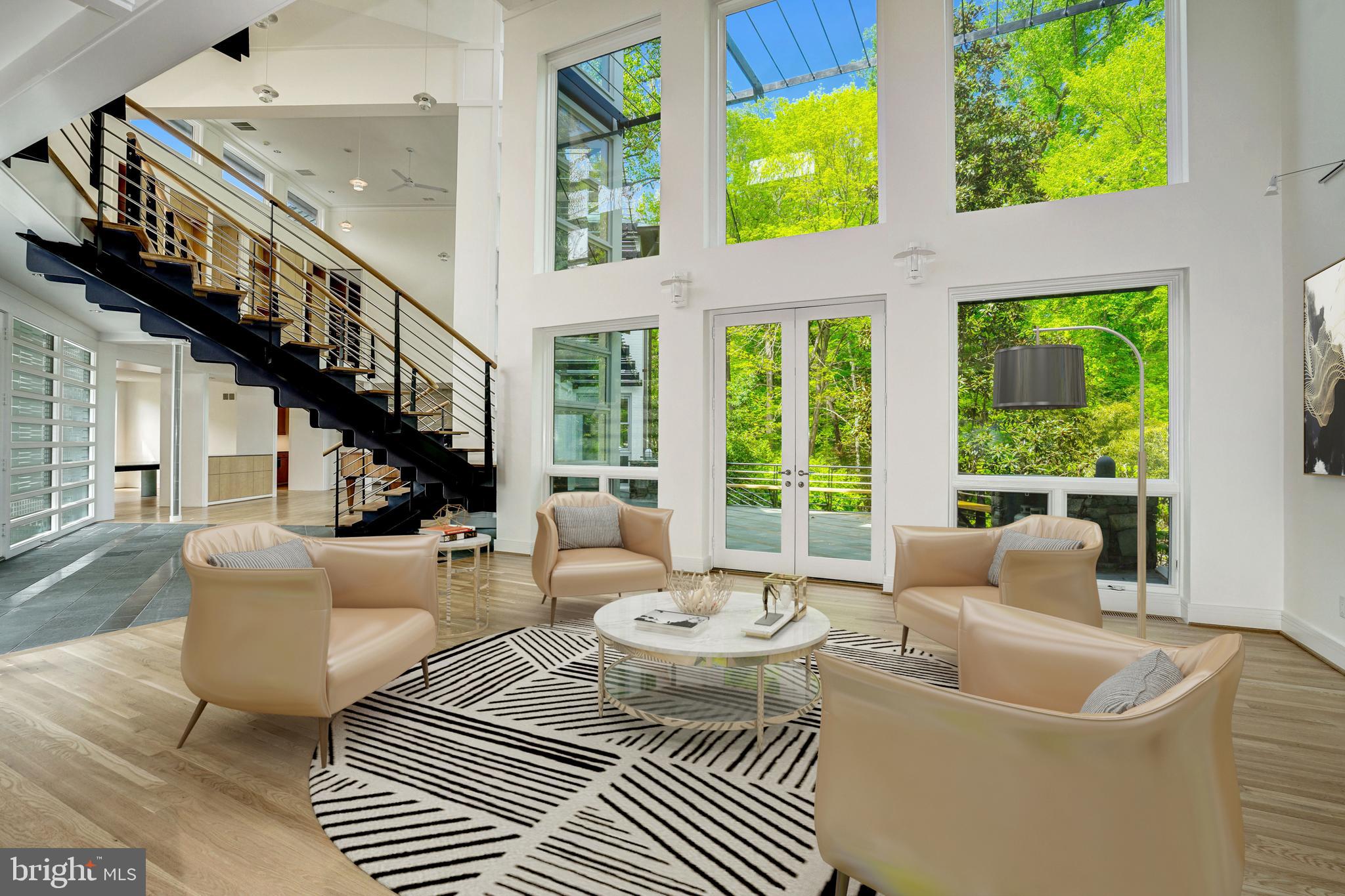 FOREST HILLS - Residential