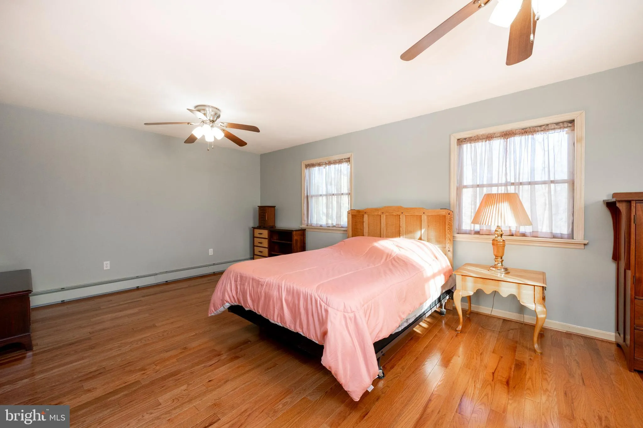 Glenmoore, Pennsylvania 19343, United States, 3 Bedrooms Bedrooms, ,3 BathroomsBathrooms,Residential,Pending,28911