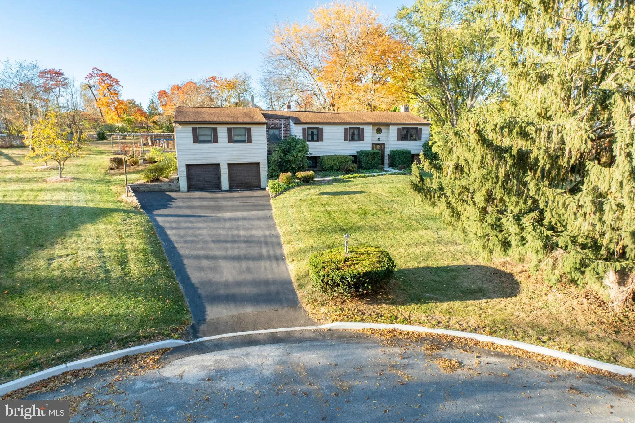 Glenmoore, Pennsylvania 19343, United States, 3 Bedrooms Bedrooms, ,3 BathroomsBathrooms,Residential,Pending,28911