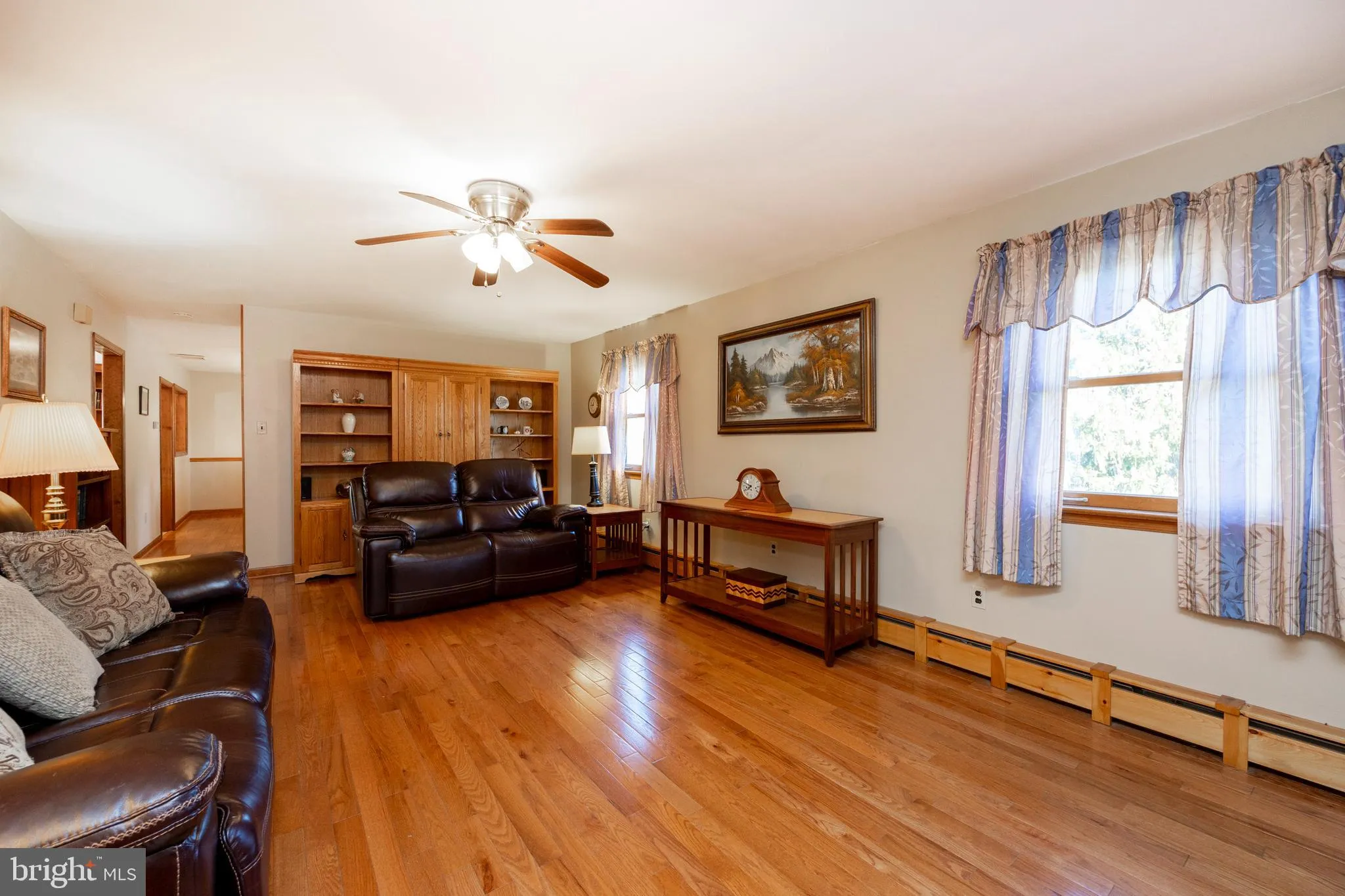 Glenmoore, Pennsylvania 19343, United States, 3 Bedrooms Bedrooms, ,3 BathroomsBathrooms,Residential,Pending,28911