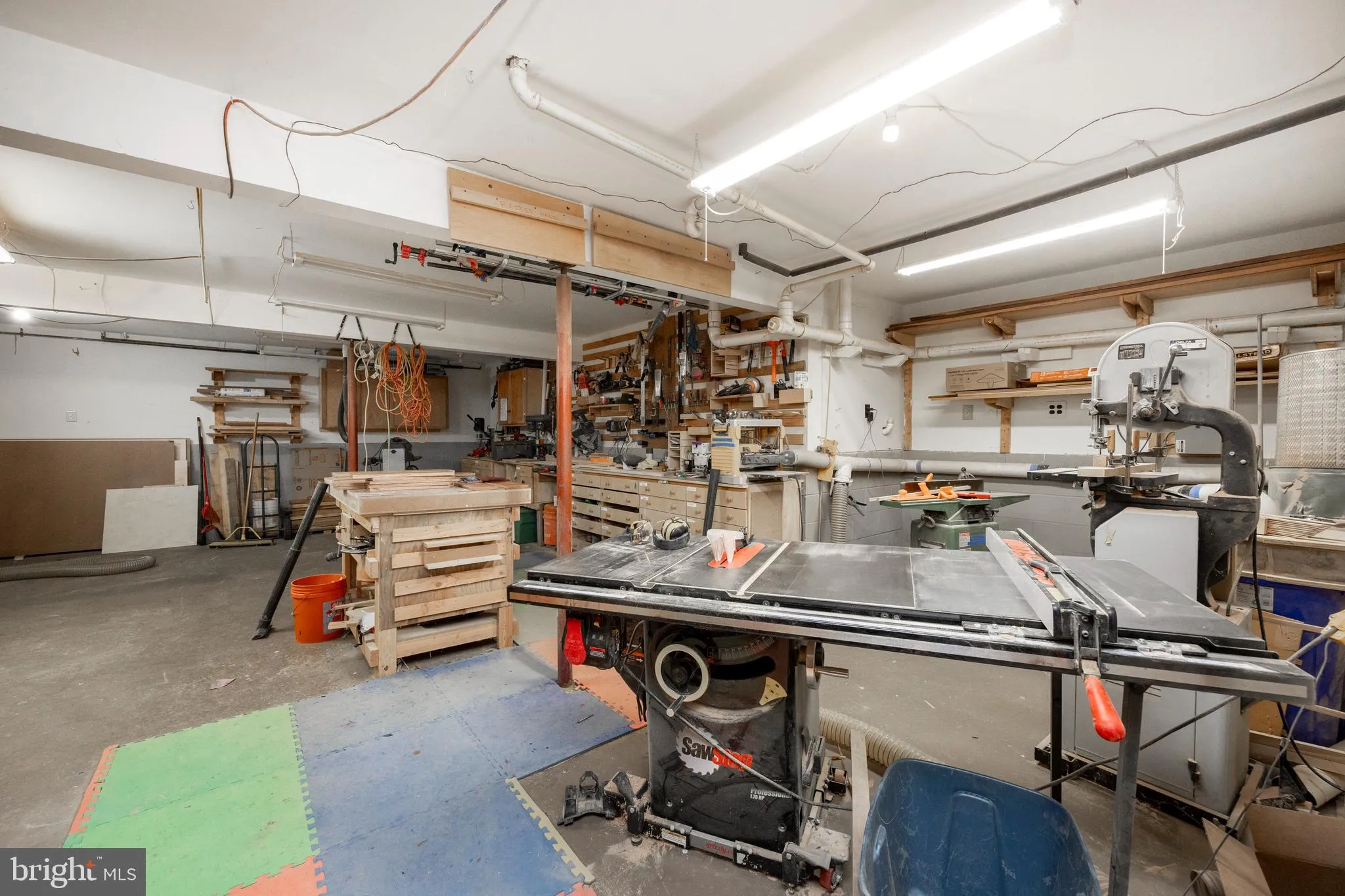 Glenmoore, Pennsylvania 19343, United States, 3 Bedrooms Bedrooms, ,3 BathroomsBathrooms,Residential,Pending,28911