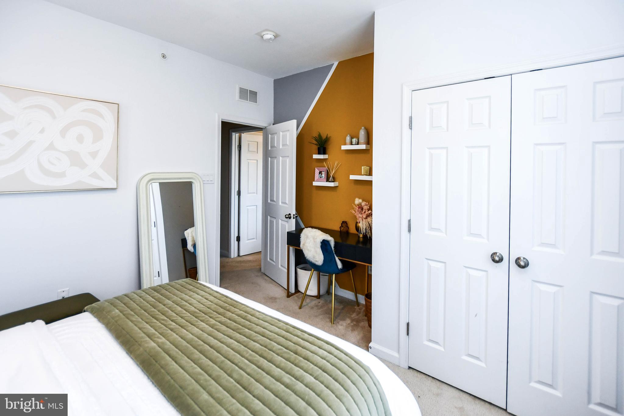 BRICK YARD STATION - Residential