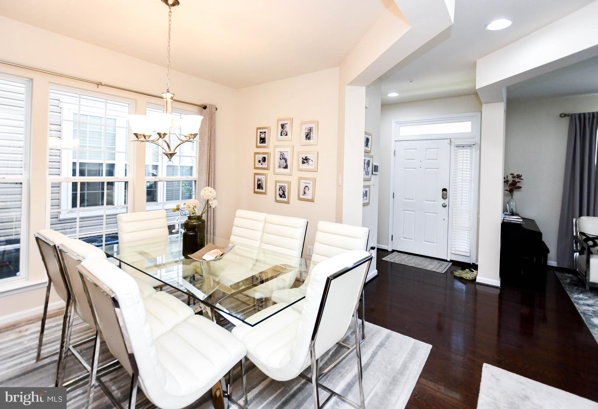 BRICK YARD STATION - Residential