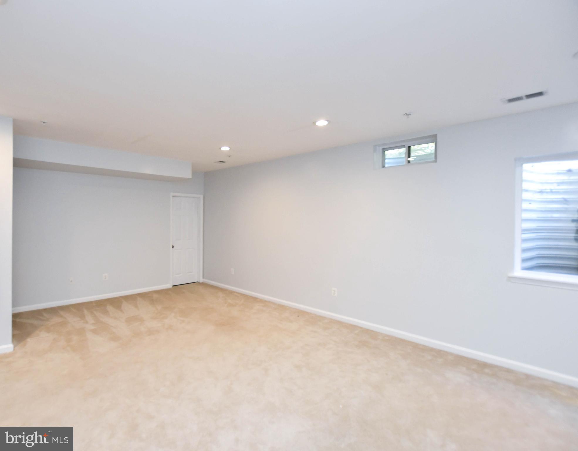 BRICK YARD STATION - Residential