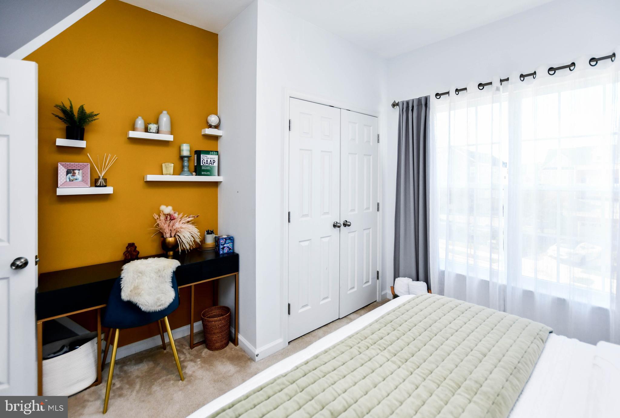 BRICK YARD STATION - Residential