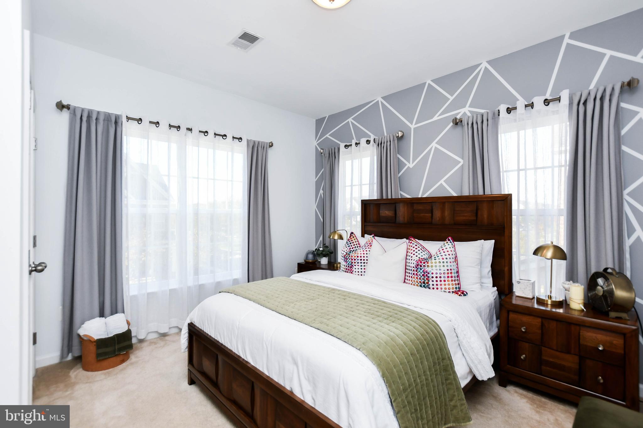 BRICK YARD STATION - Residential