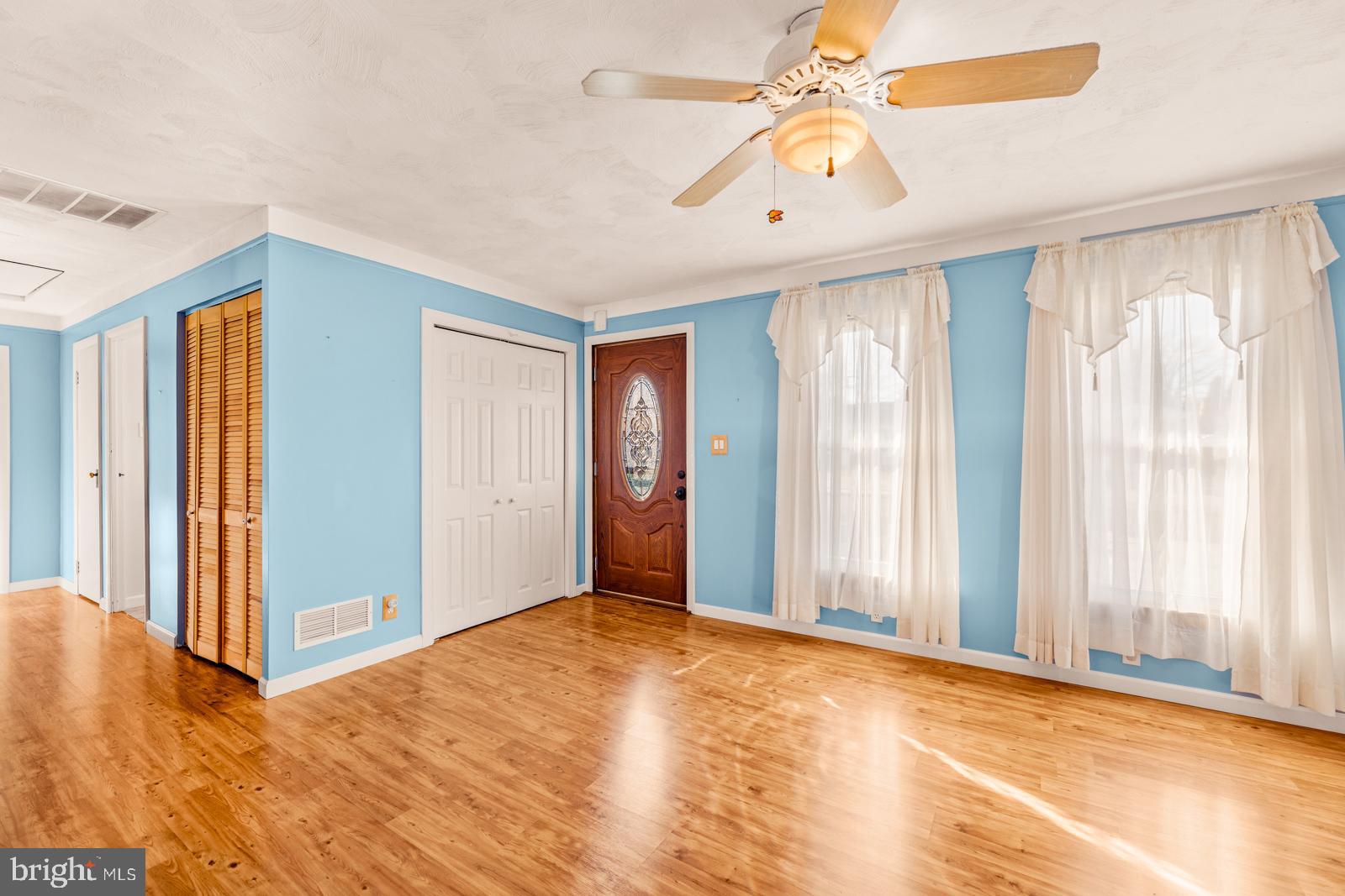 FAIRLESS HILLS - Residential