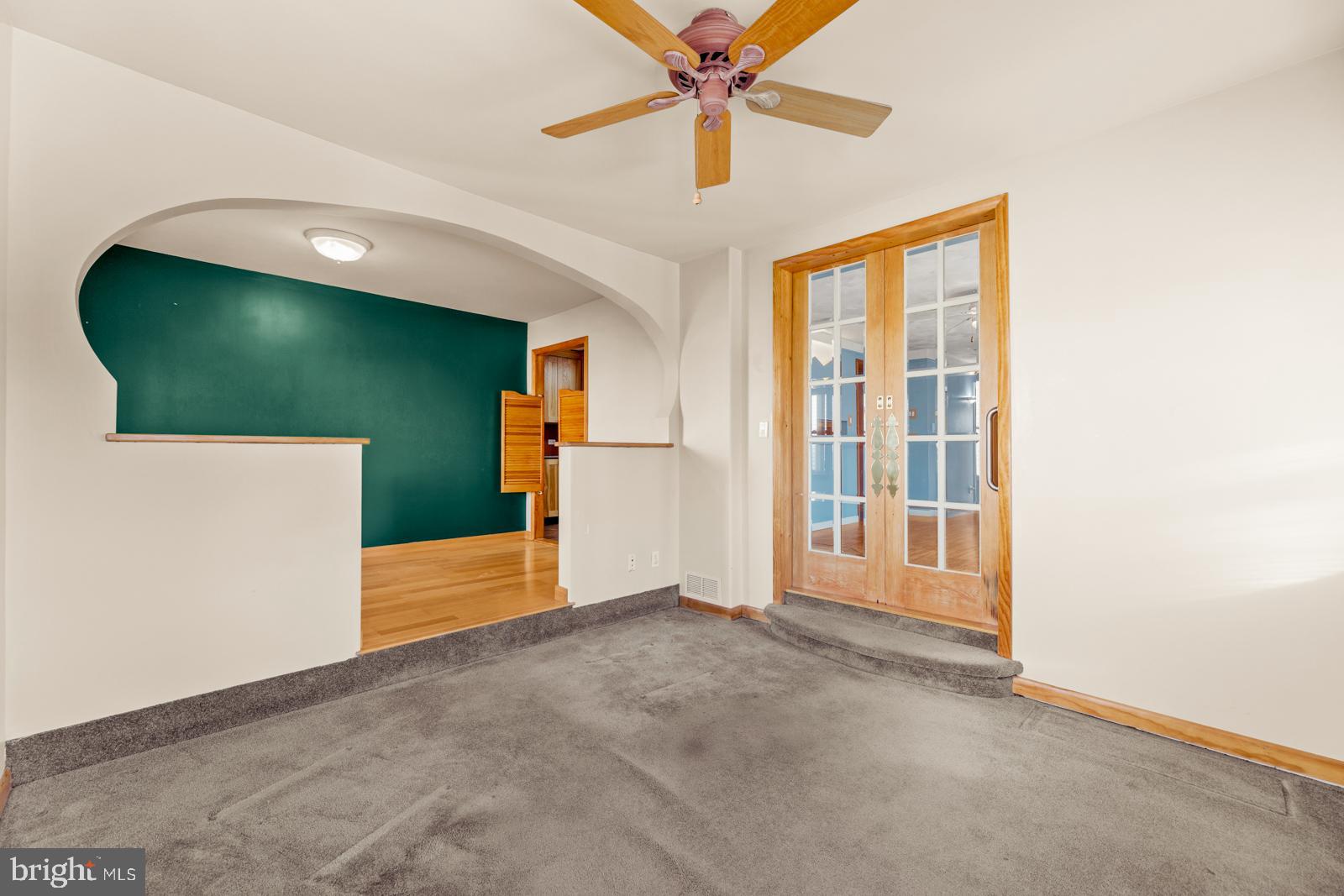 FAIRLESS HILLS - Residential