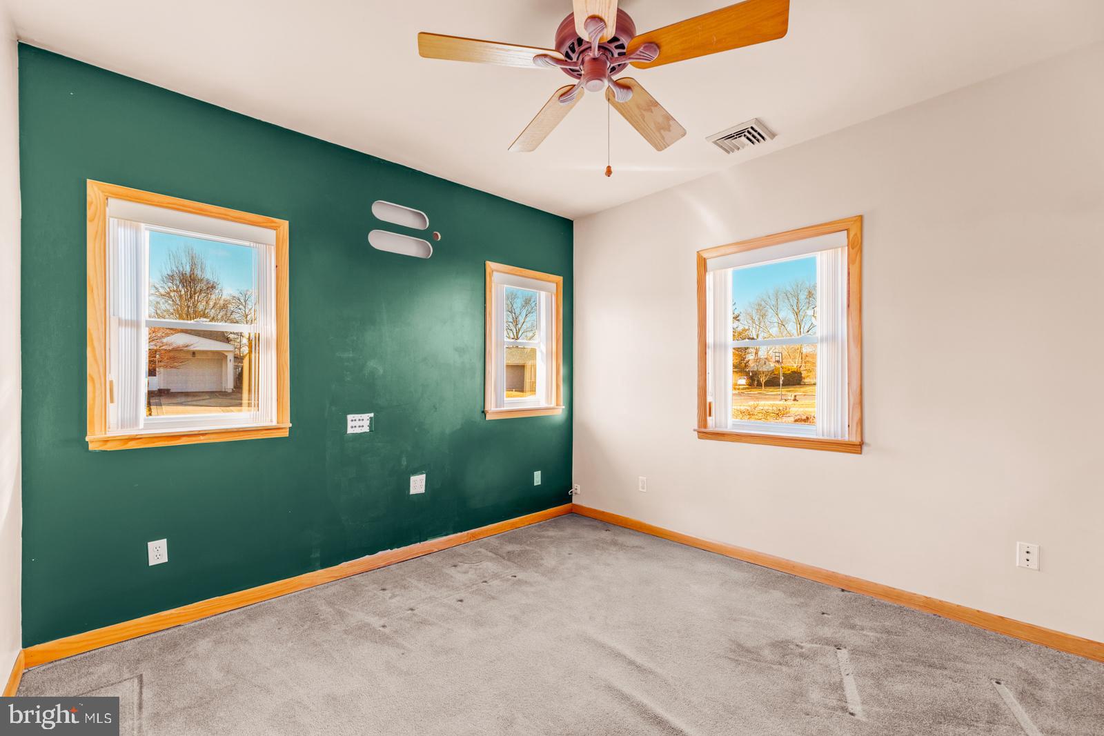 FAIRLESS HILLS - Residential