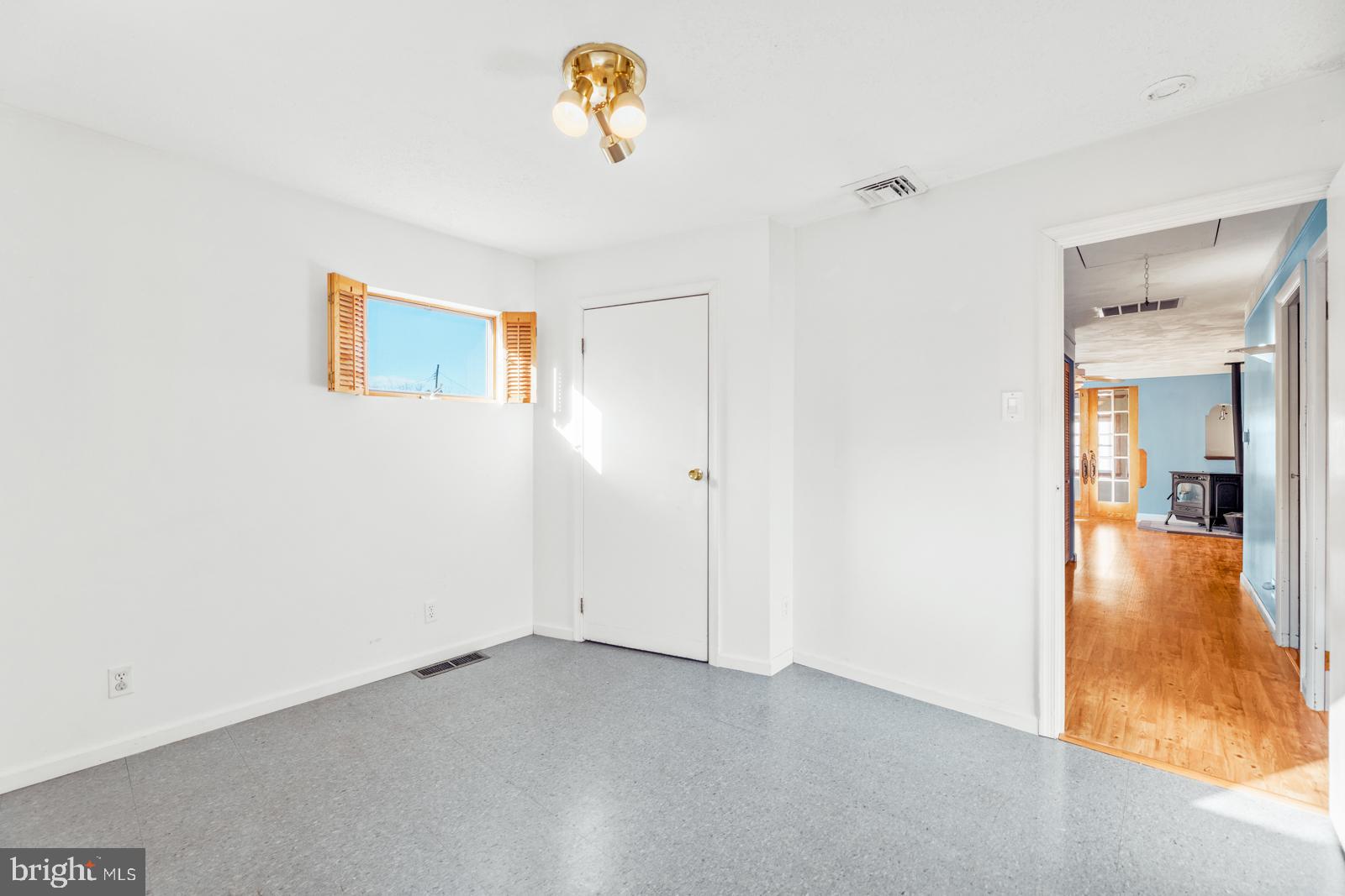 FAIRLESS HILLS - Residential