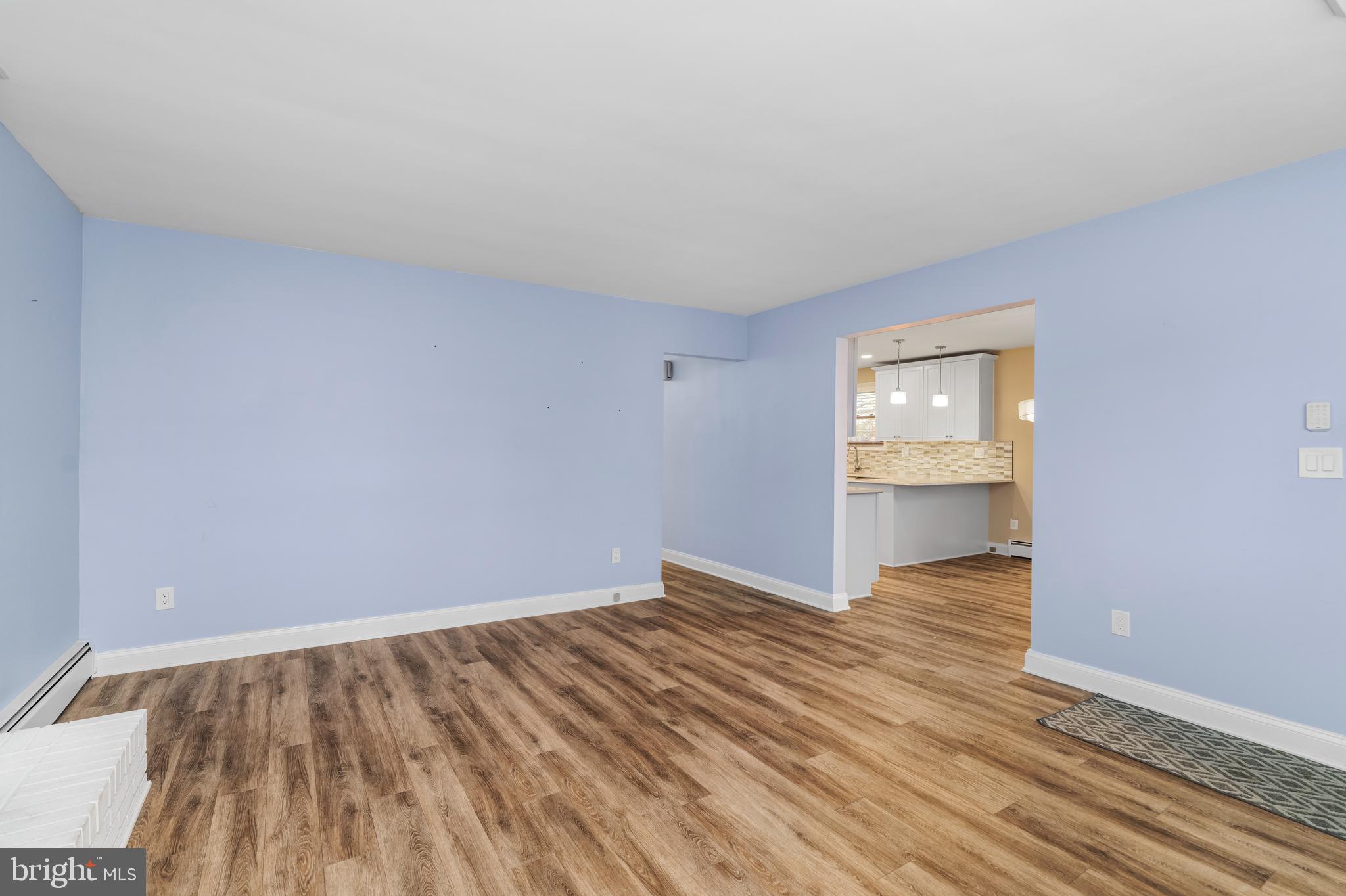 OAKLEIGH BEACH - Residential Lease