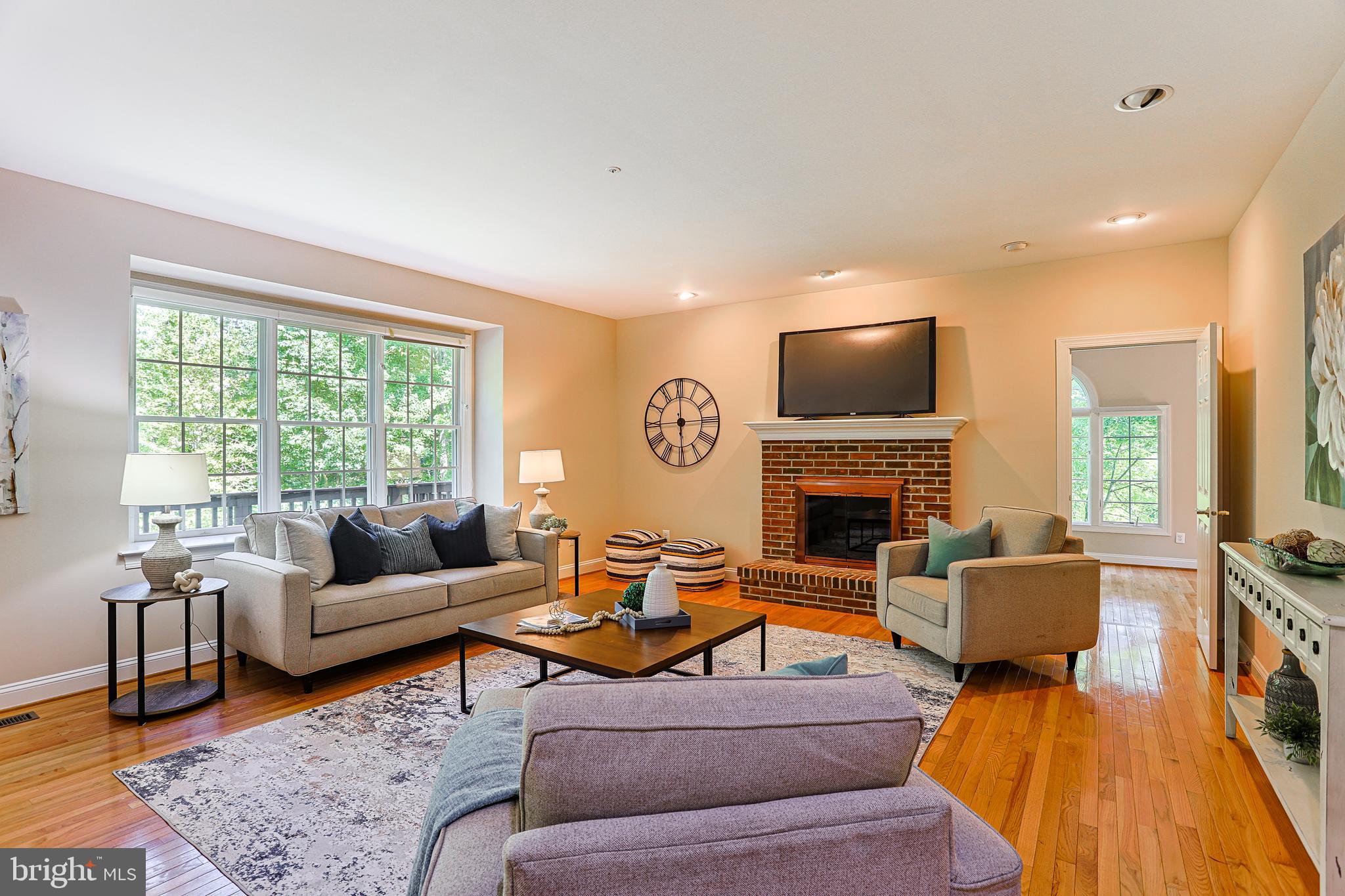 SPRINGTON CHASE - Residential