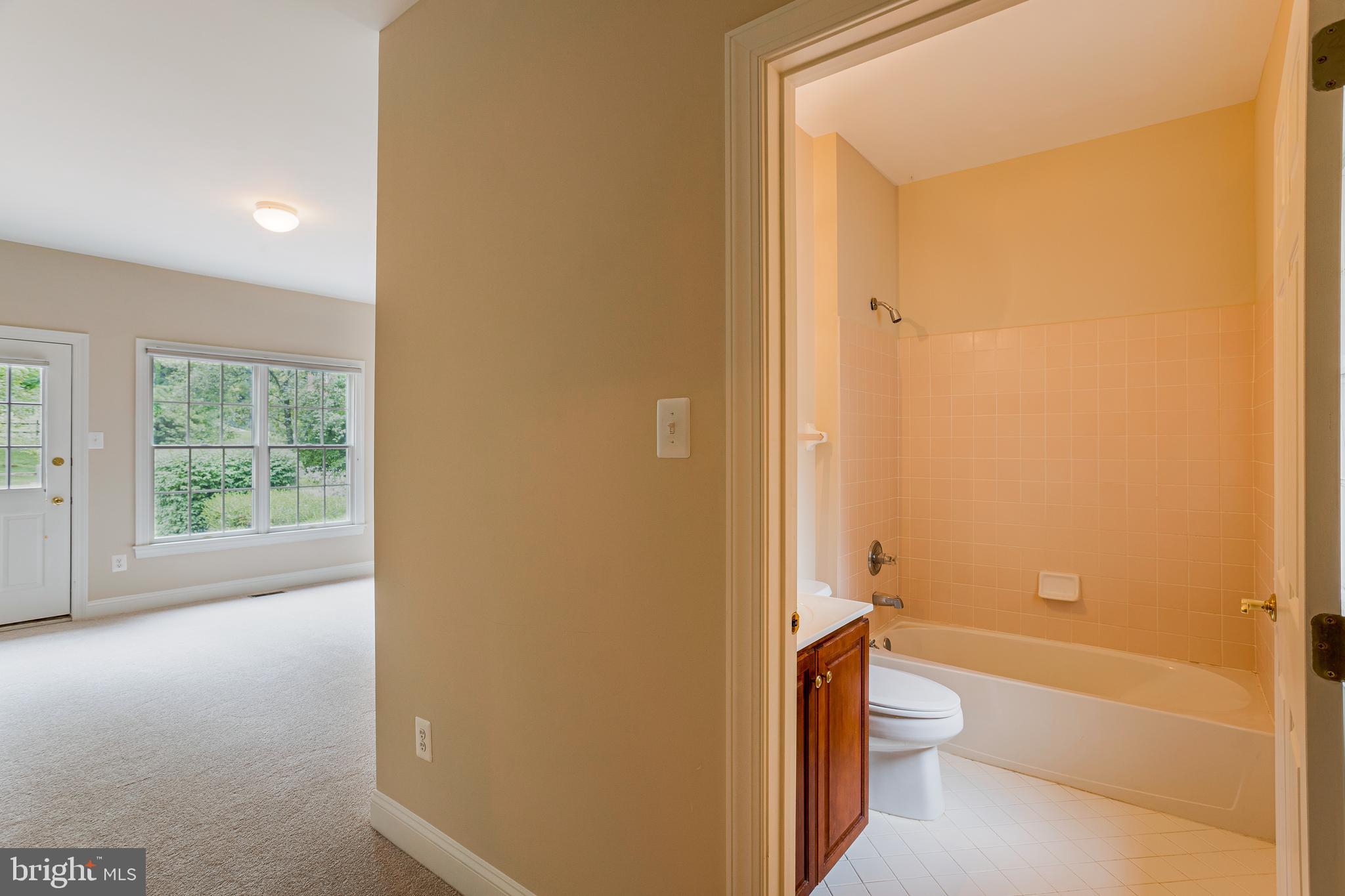 SPRINGTON CHASE - Residential