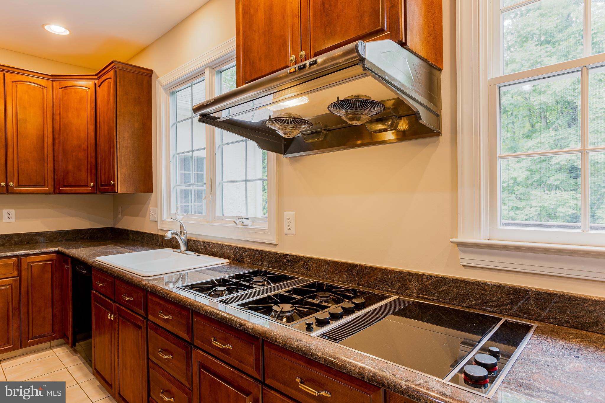 SPRINGTON CHASE - Residential