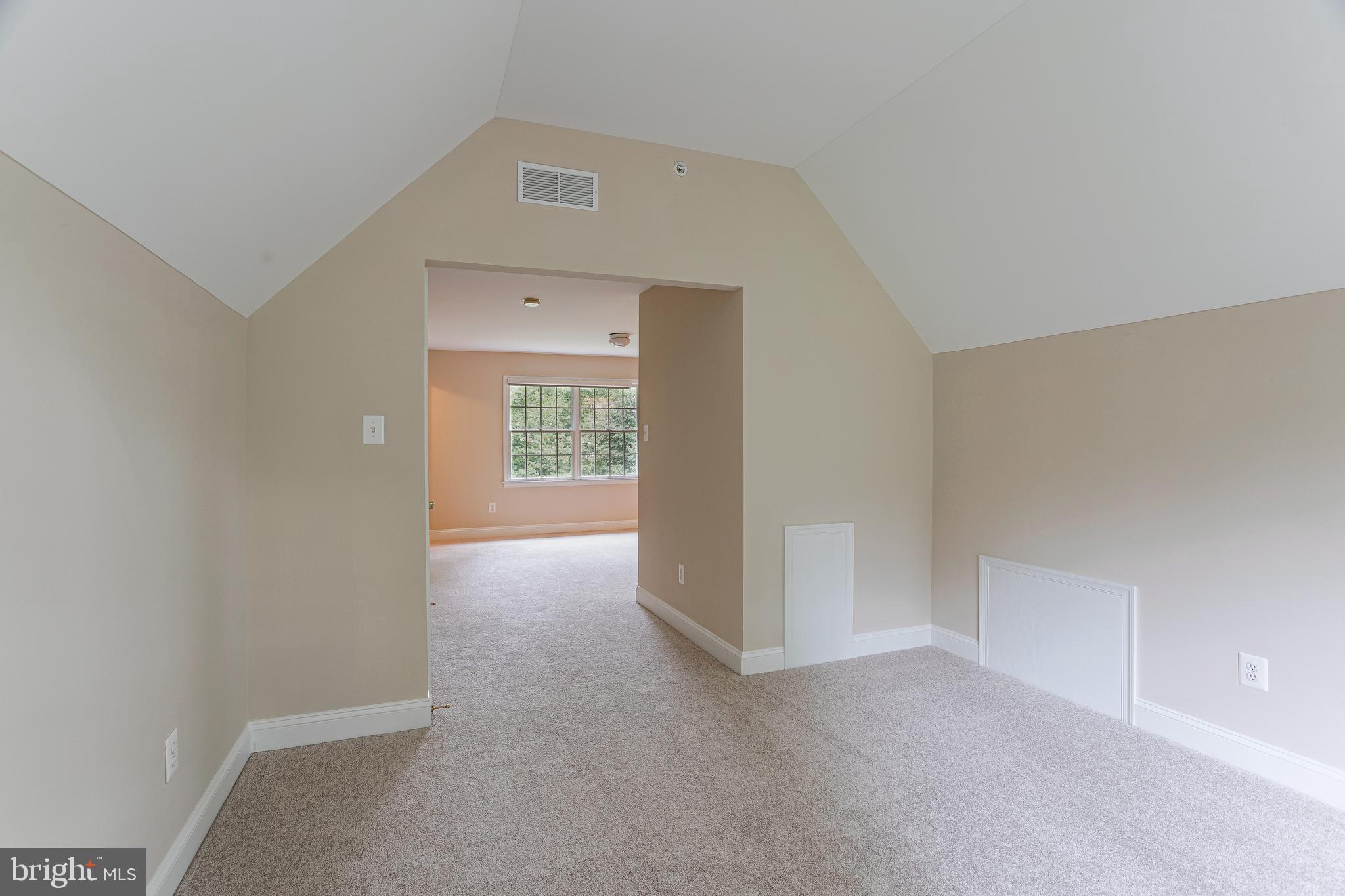 SPRINGTON CHASE - Residential