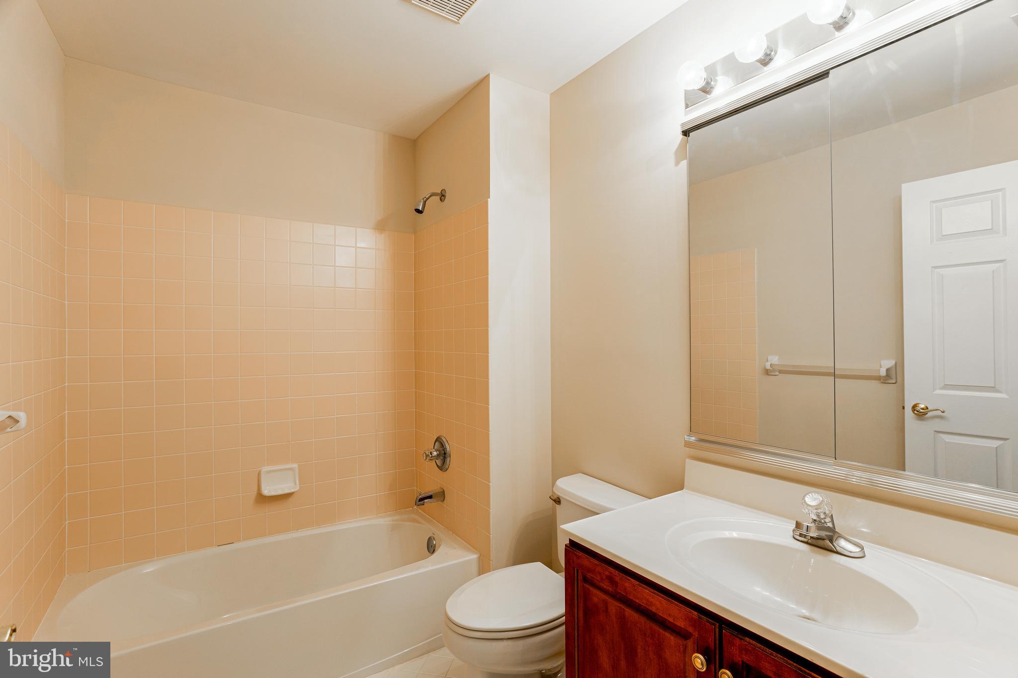 SPRINGTON CHASE - Residential