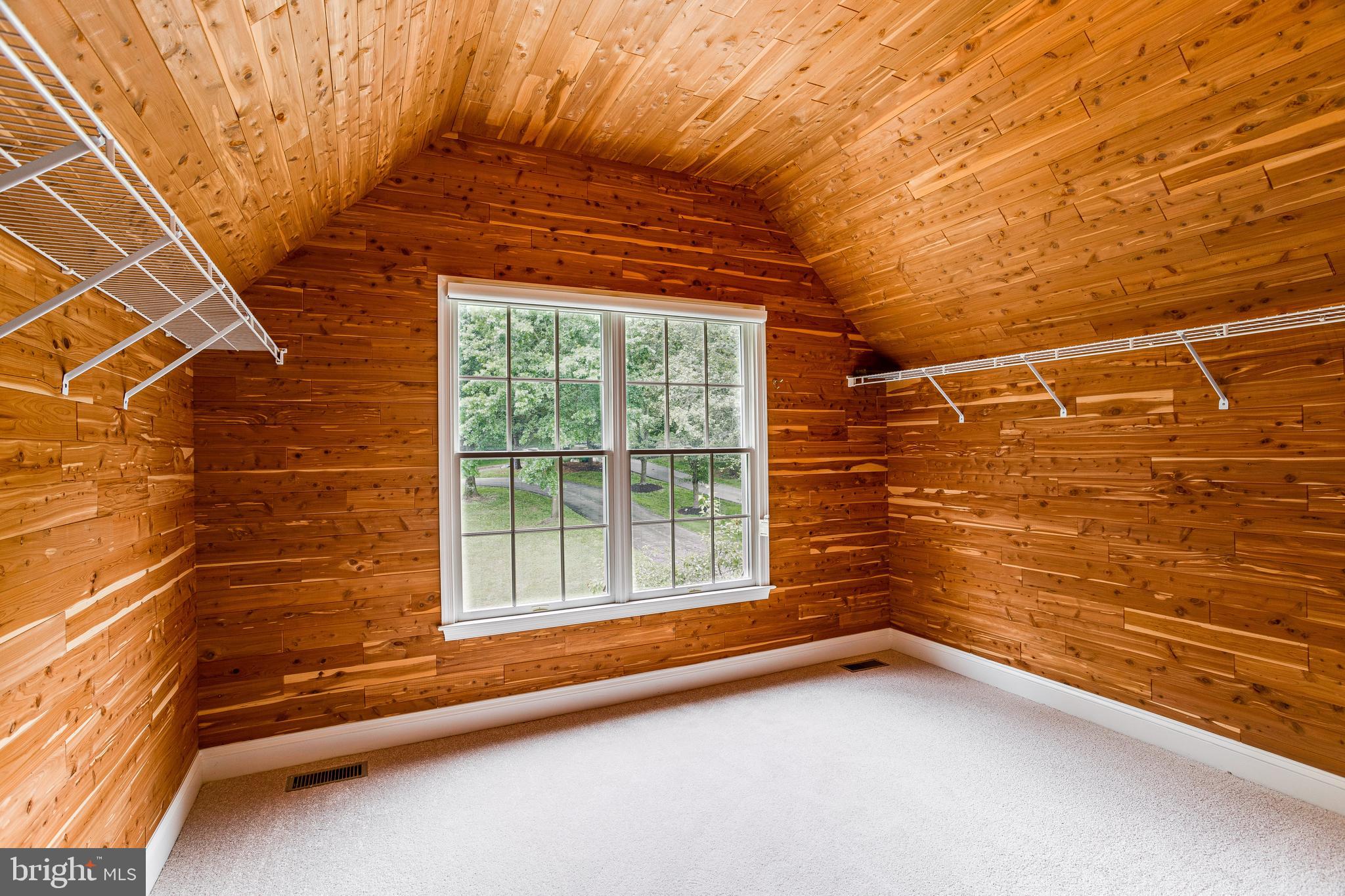 SPRINGTON CHASE - Residential