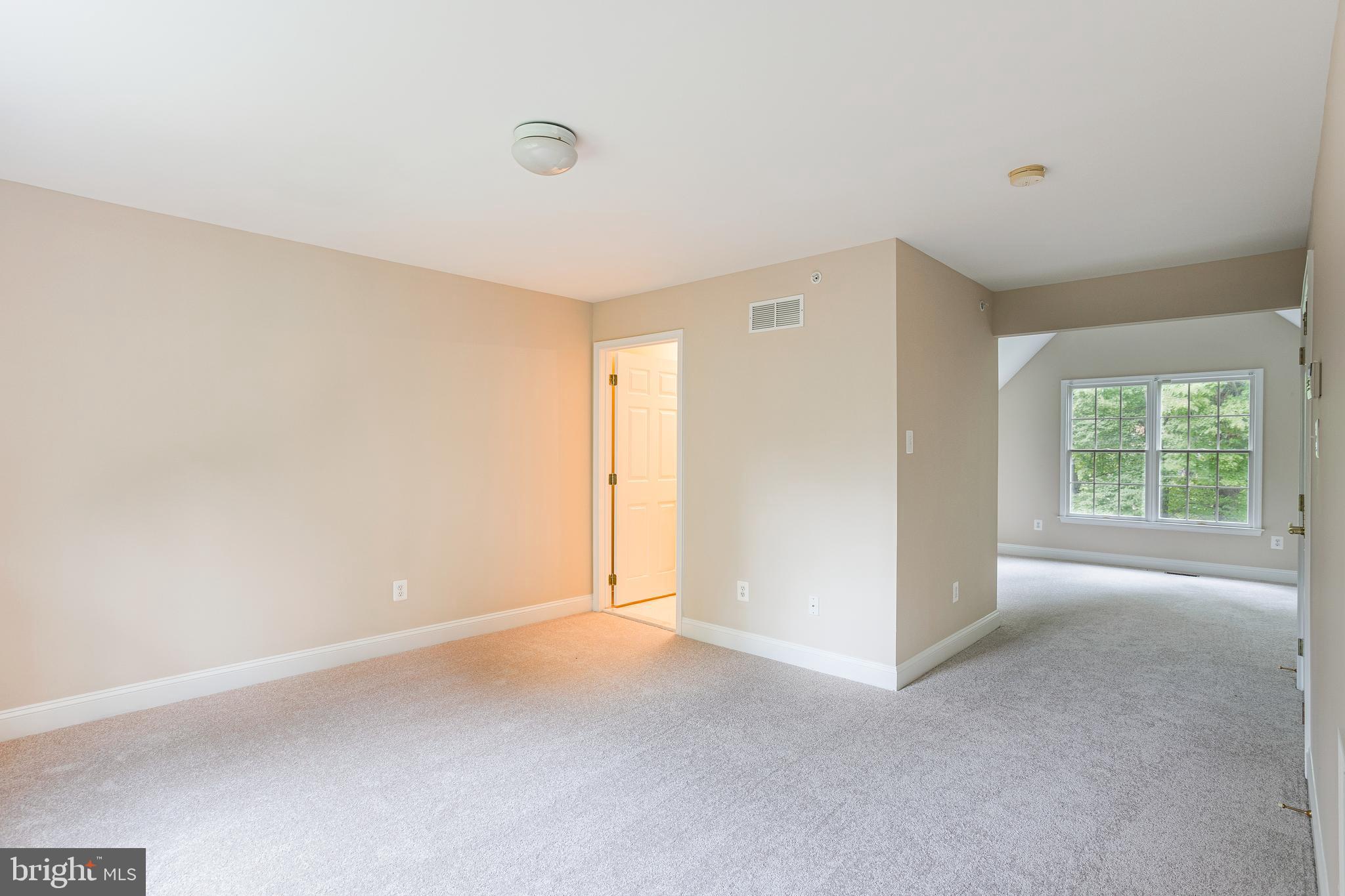 SPRINGTON CHASE - Residential