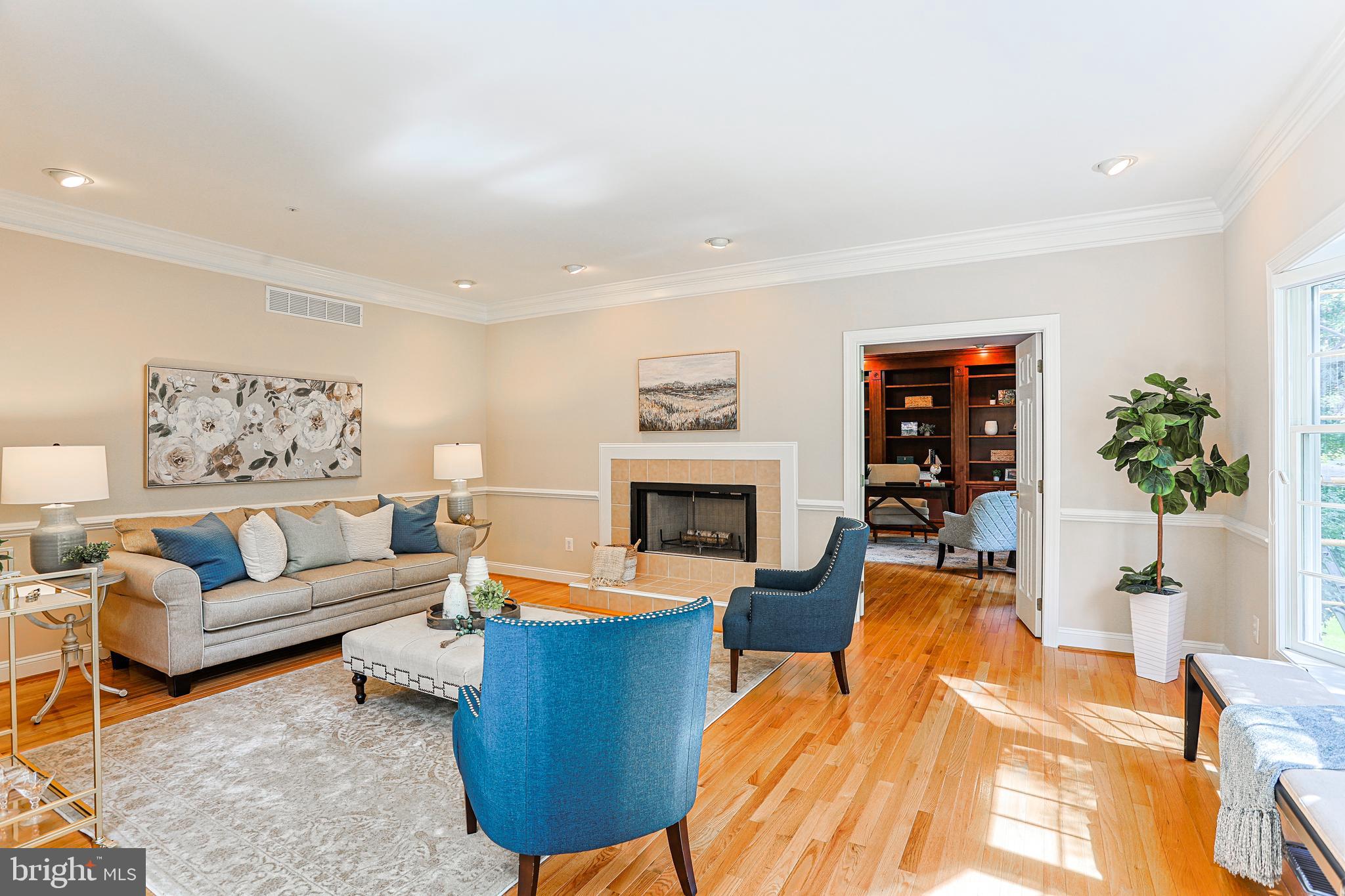 SPRINGTON CHASE - Residential