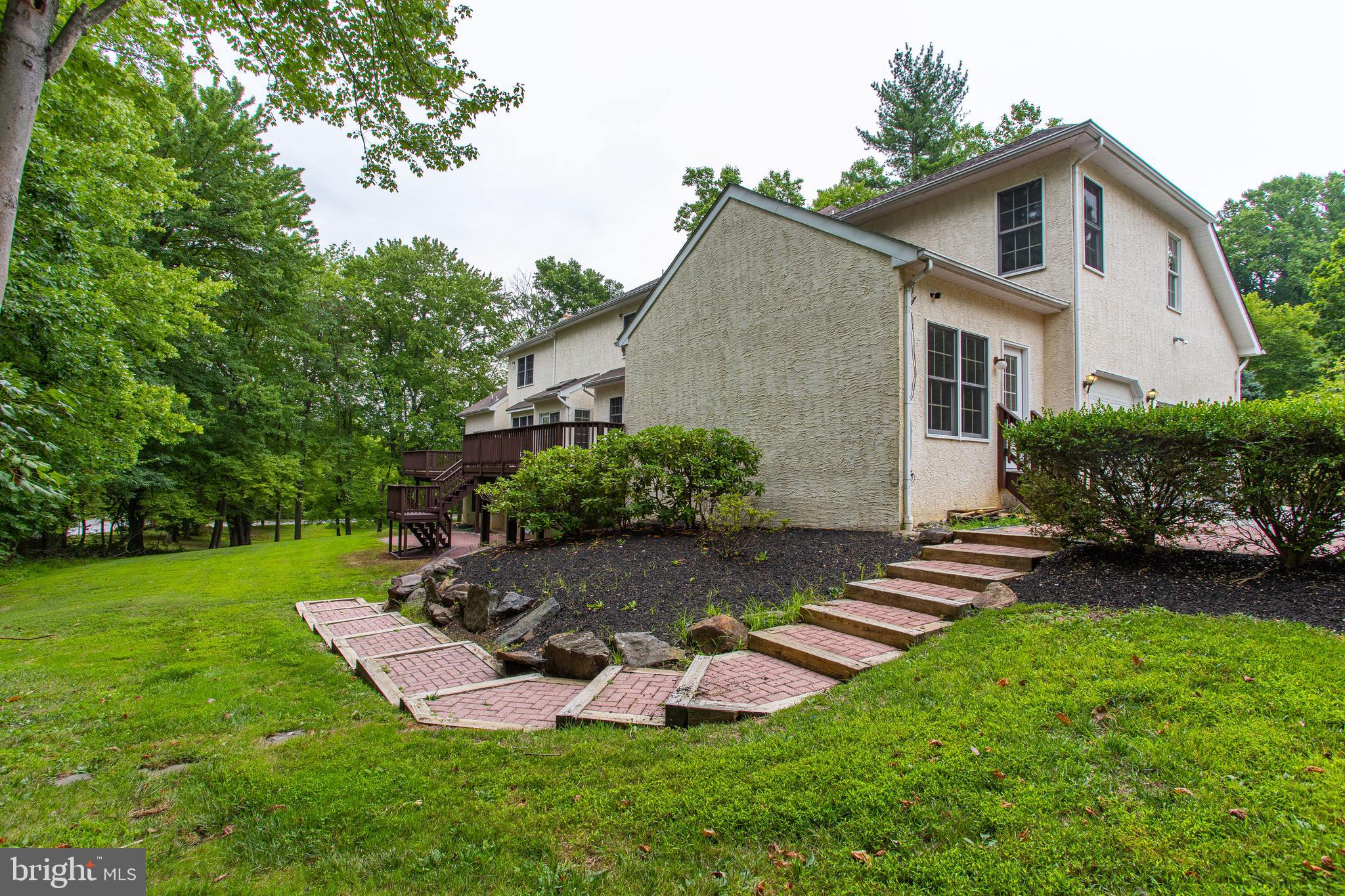 SPRINGTON CHASE - Residential