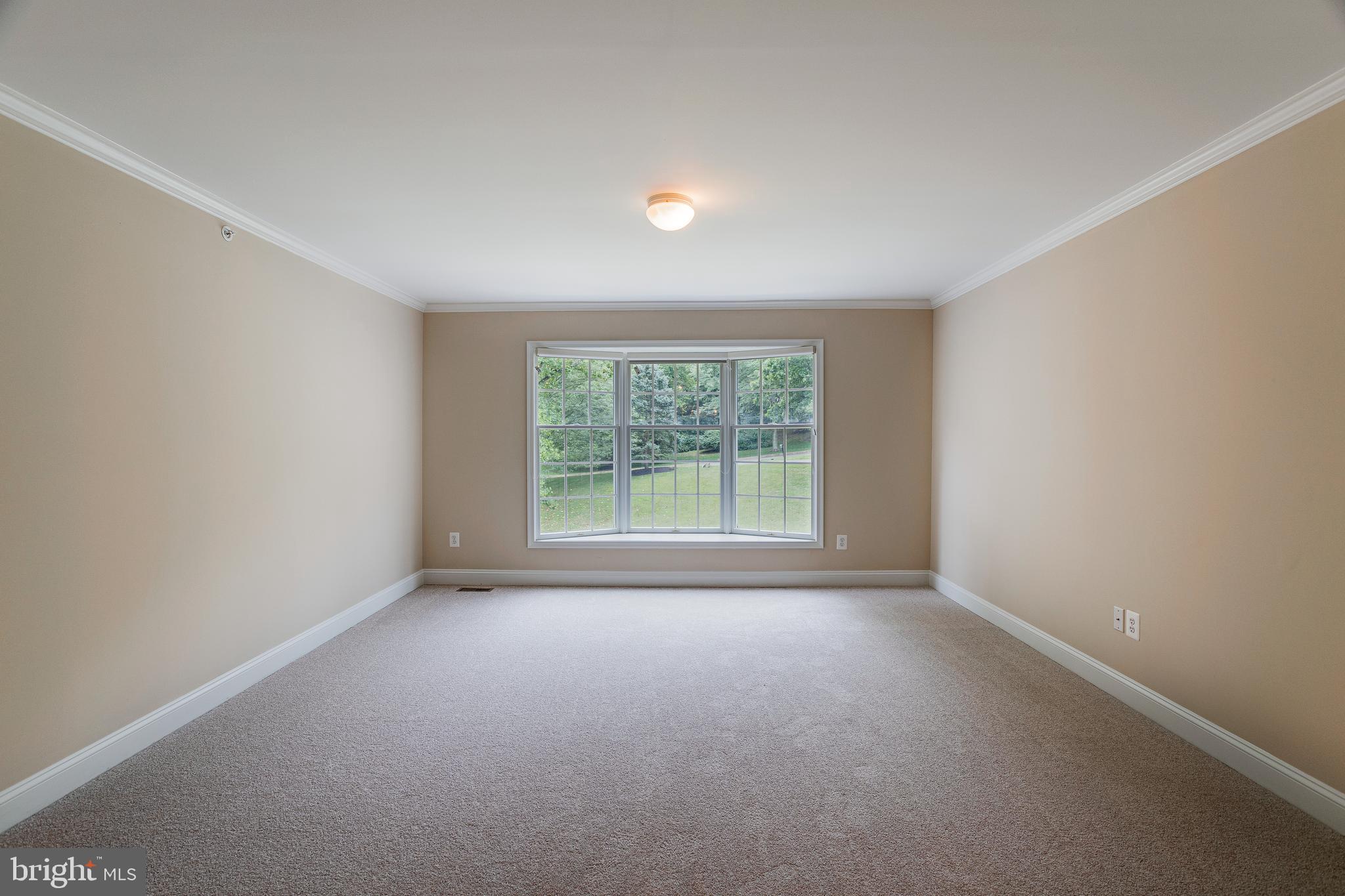 SPRINGTON CHASE - Residential