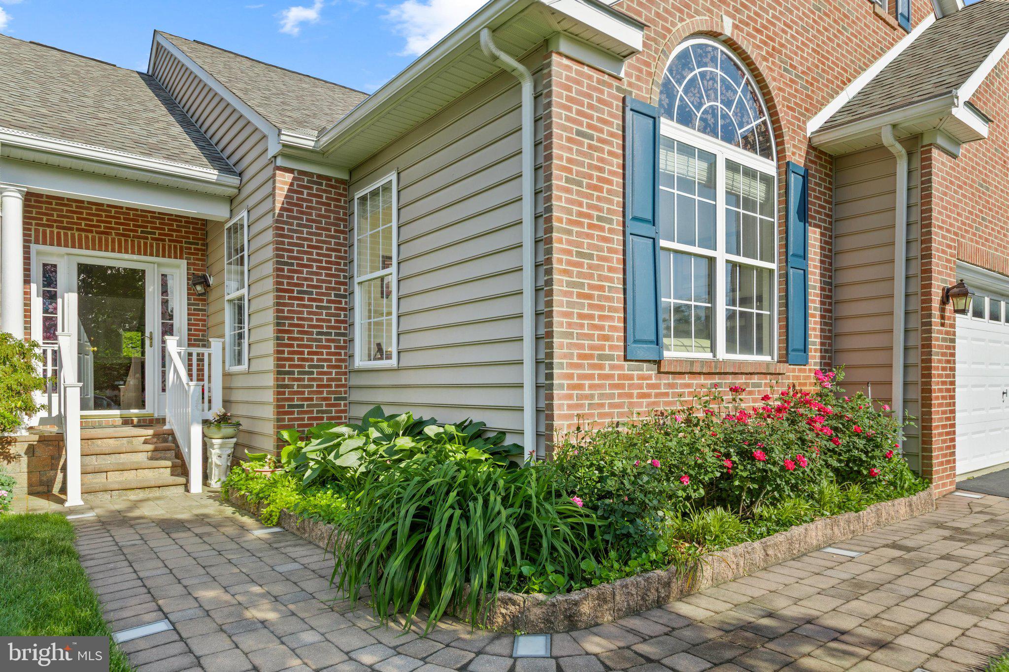 35595 CEDAR VALLEY LANE