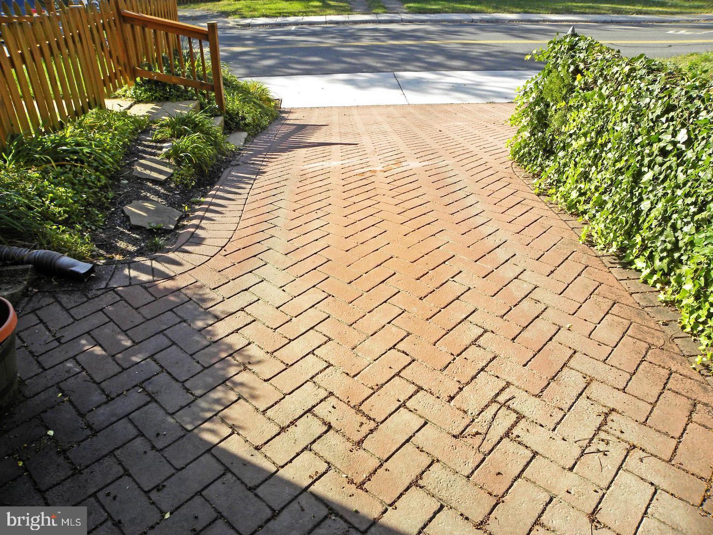 DEL RAY - Residential Lease