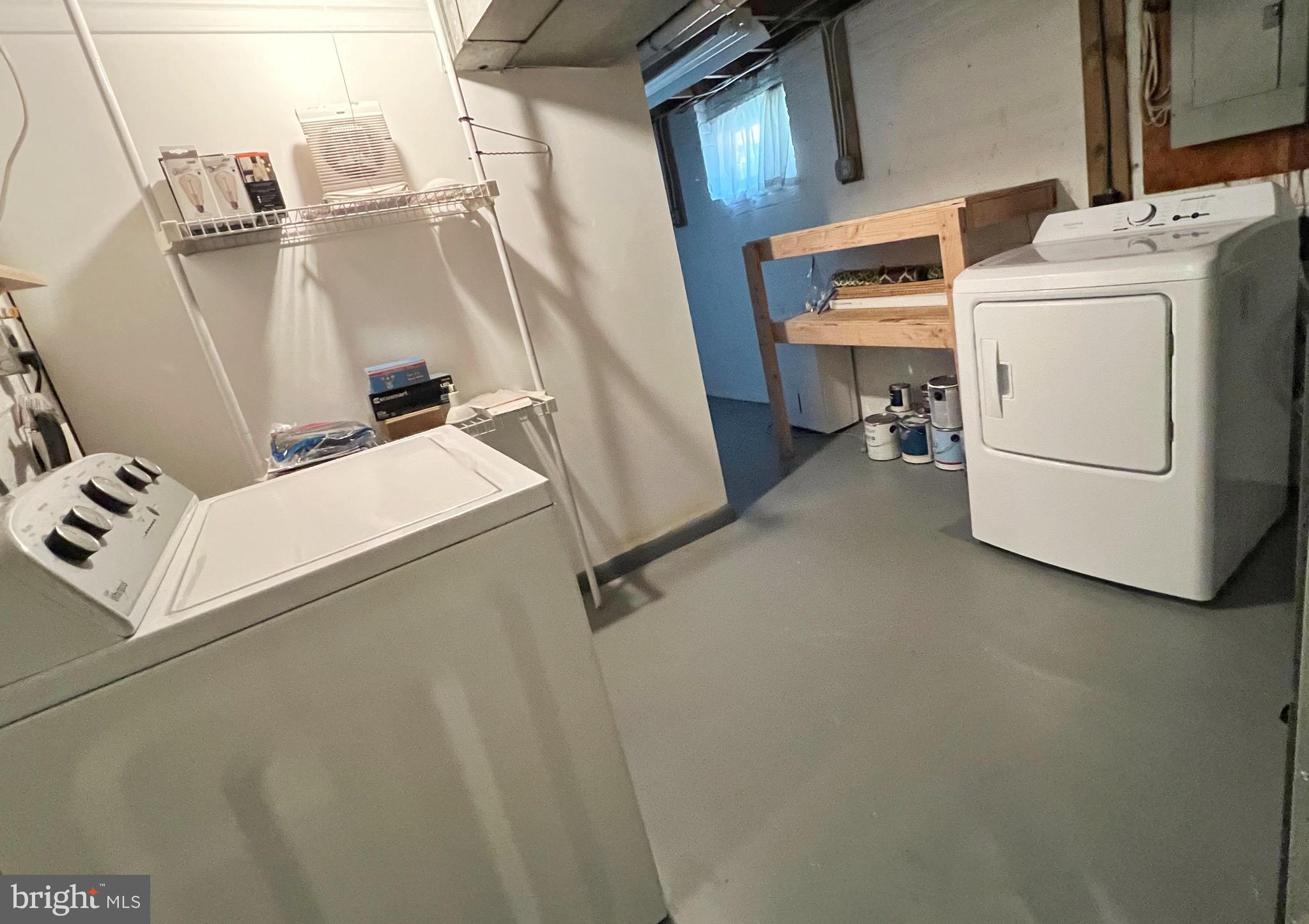 DEL RAY - Residential Lease