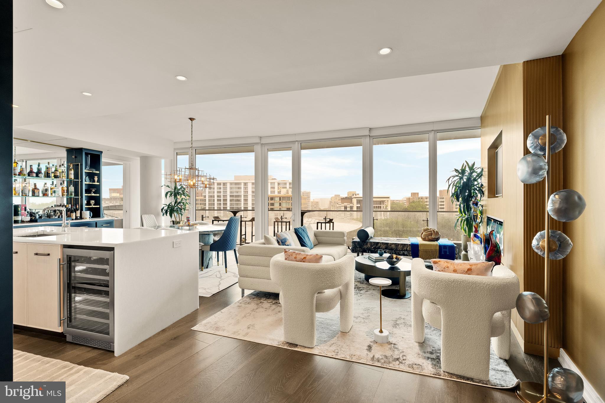 601 WHARF STREET SW 804