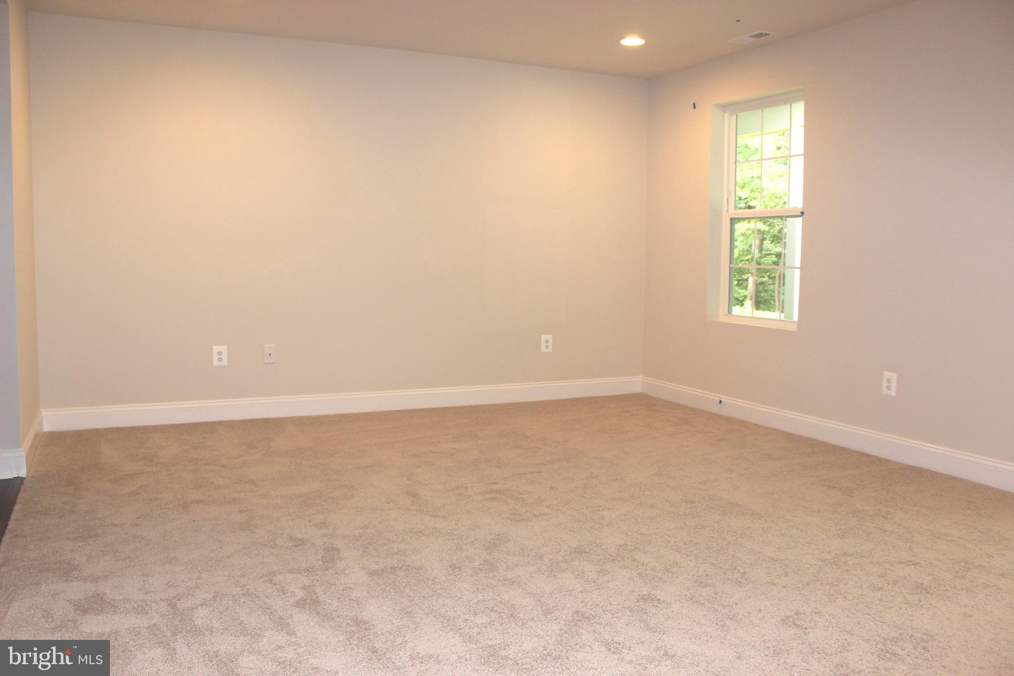 SPRING CREEK - Residential Lease