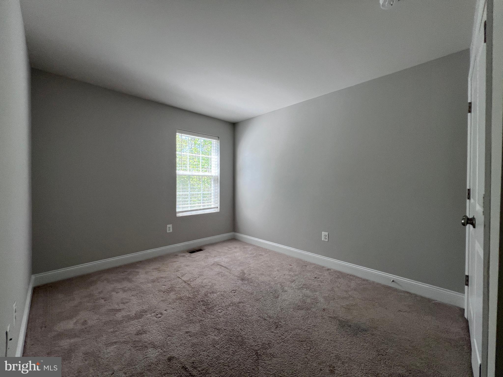 SPRING CREEK - Residential Lease