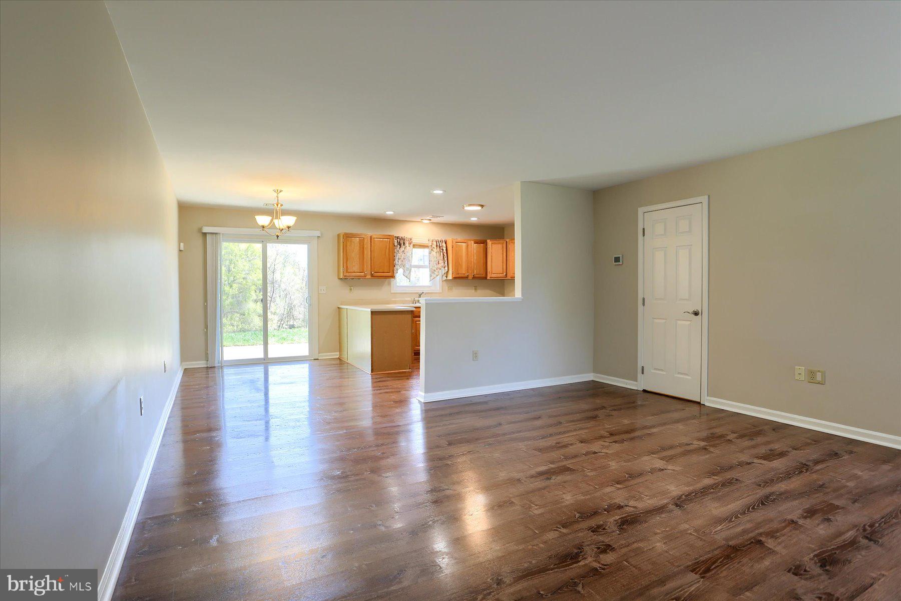 CAPITAL RIDGE - Residential