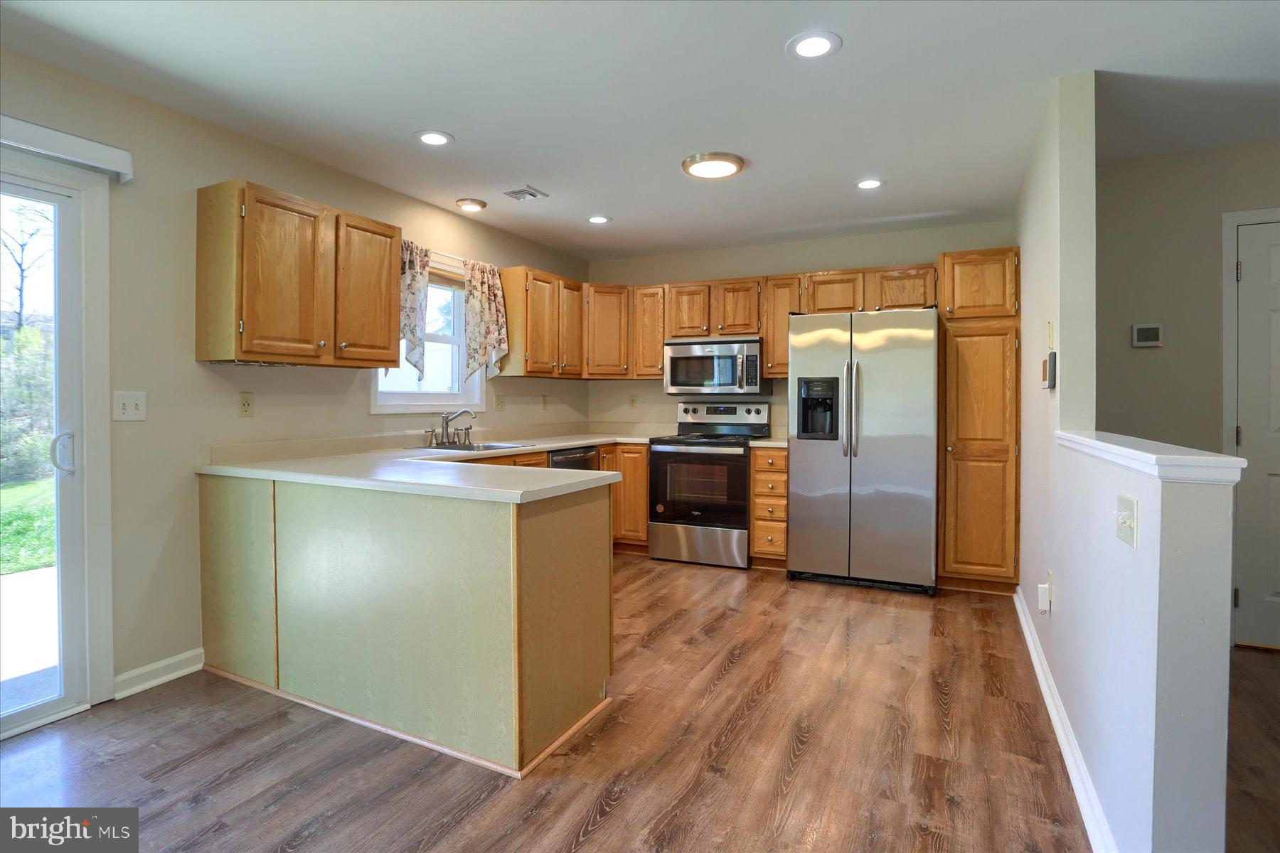 CAPITAL RIDGE - Residential