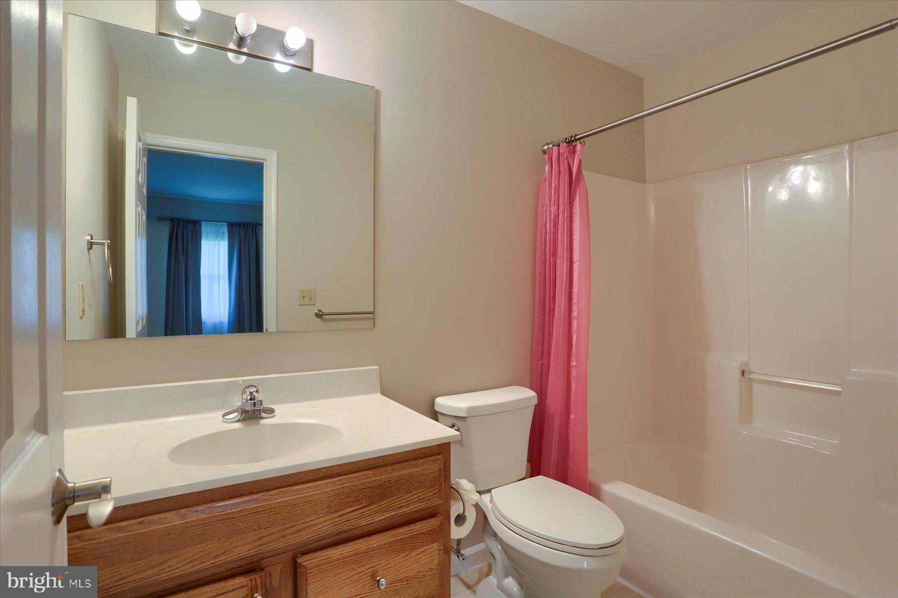 CAPITAL RIDGE - Residential