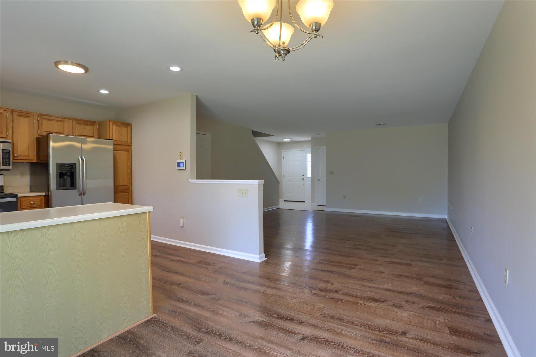 CAPITAL RIDGE - Residential