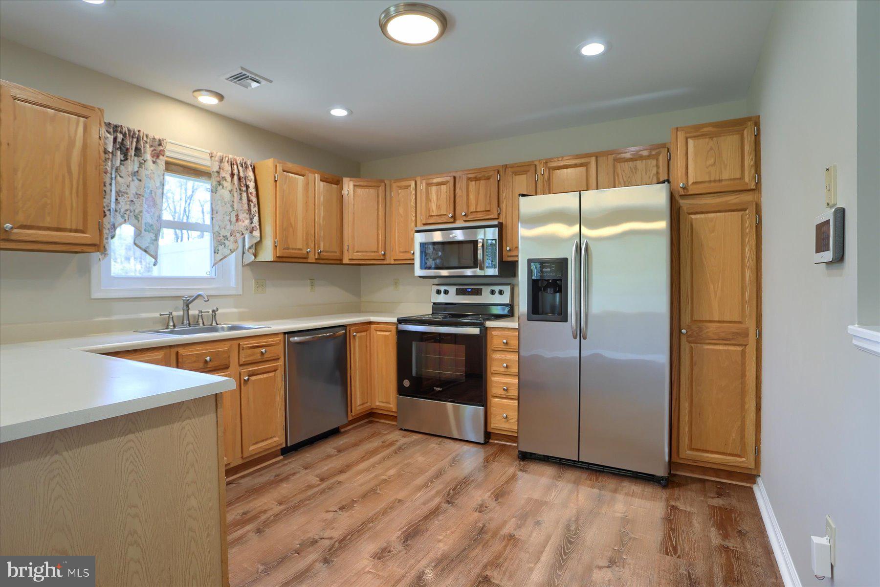 CAPITAL RIDGE - Residential