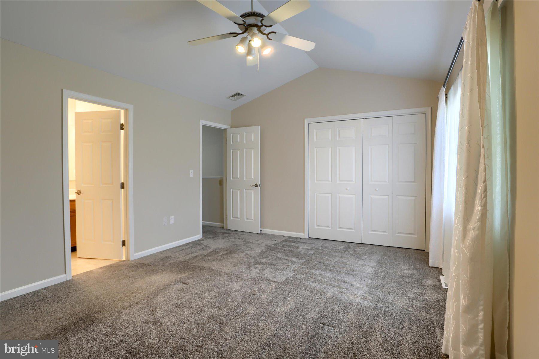 CAPITAL RIDGE - Residential