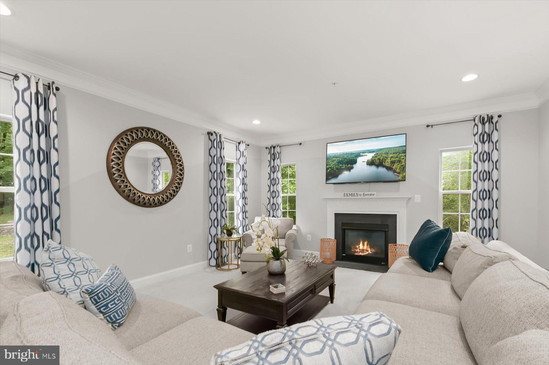 MARSHALEE ESTATES - Residential