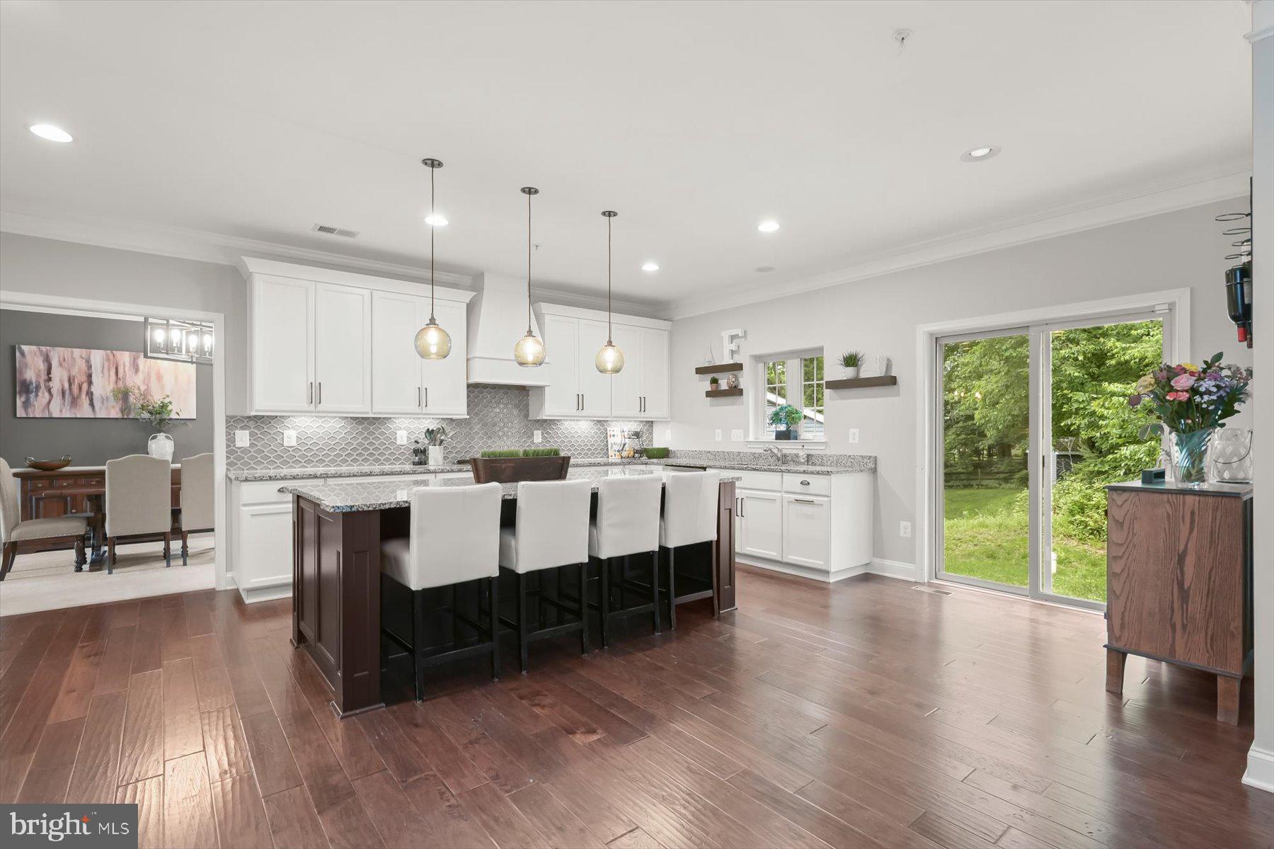 MARSHALEE ESTATES - Residential