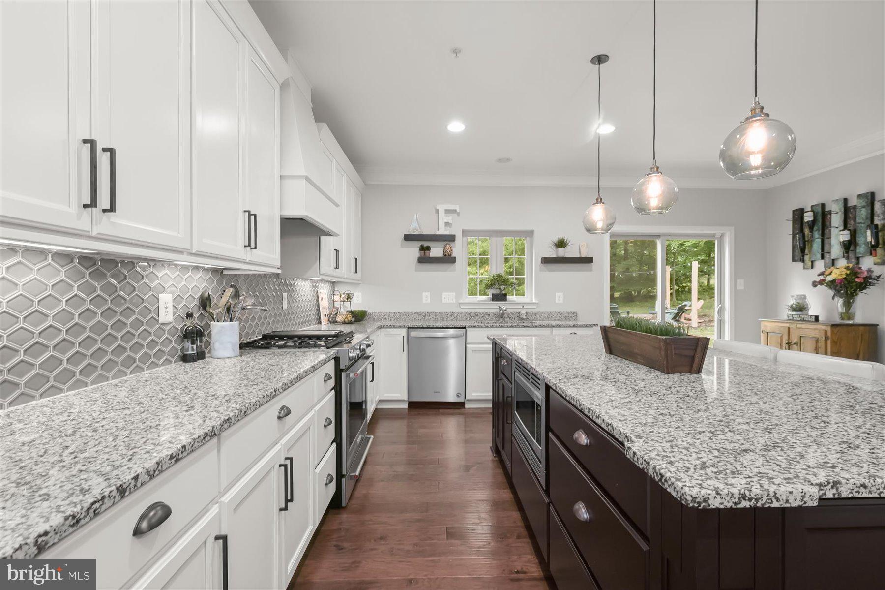 MARSHALEE ESTATES - Residential
