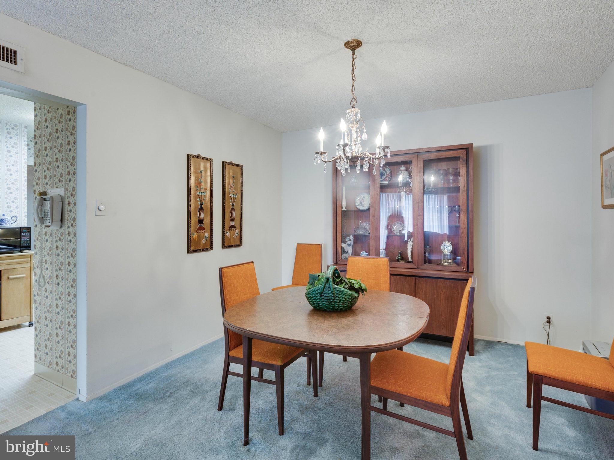 TOWER VILLAS - Residential