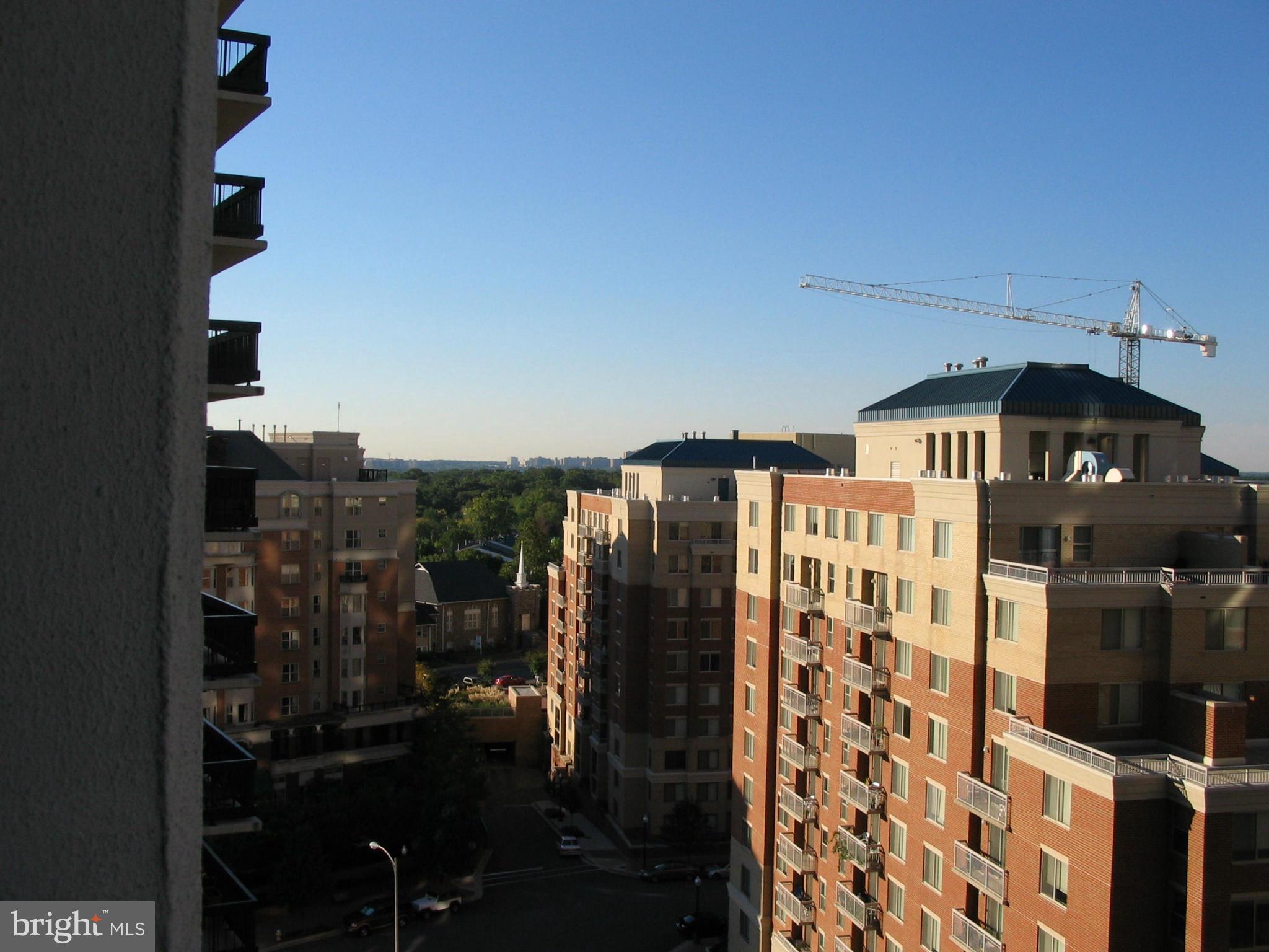 TOWER VILLAS - Residential