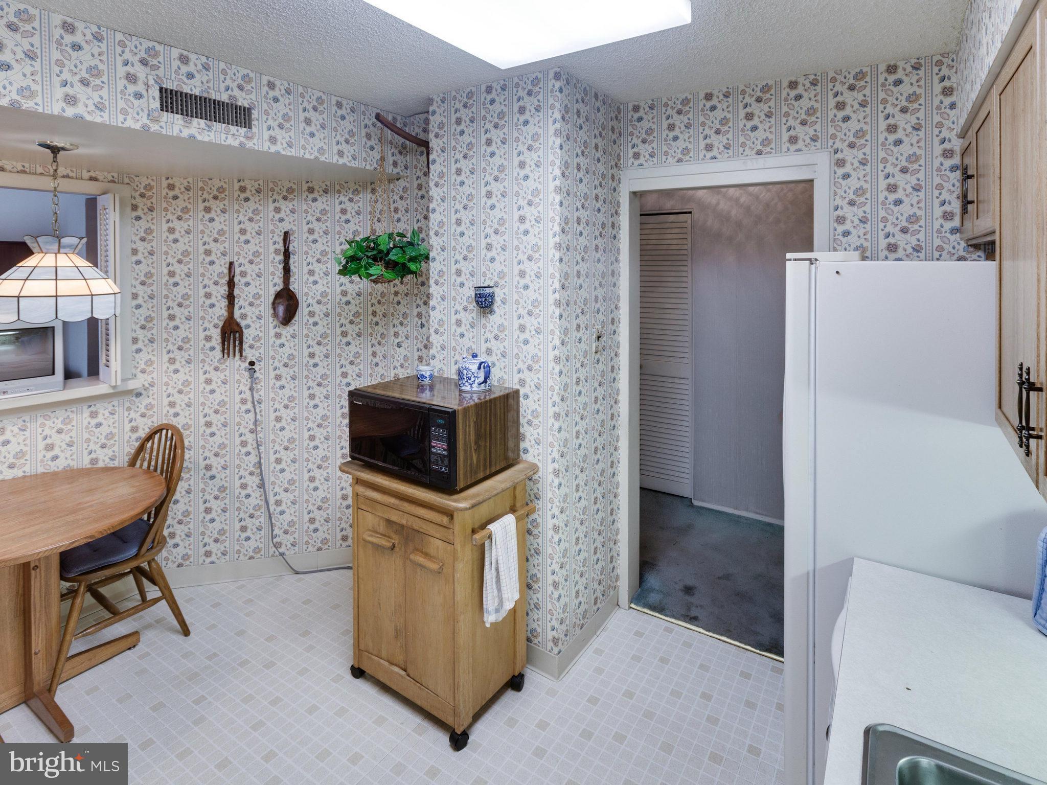 TOWER VILLAS - Residential