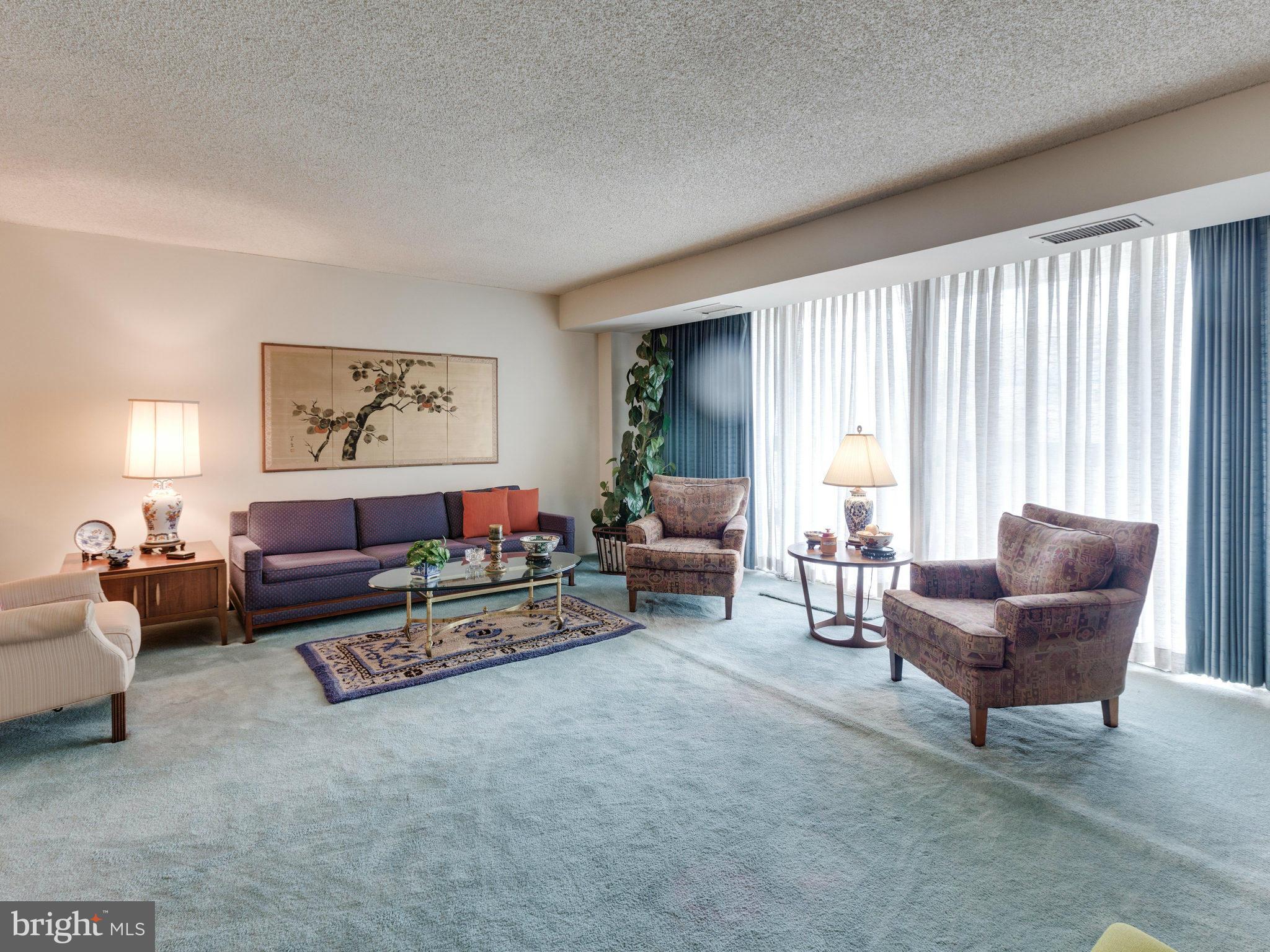 TOWER VILLAS - Residential