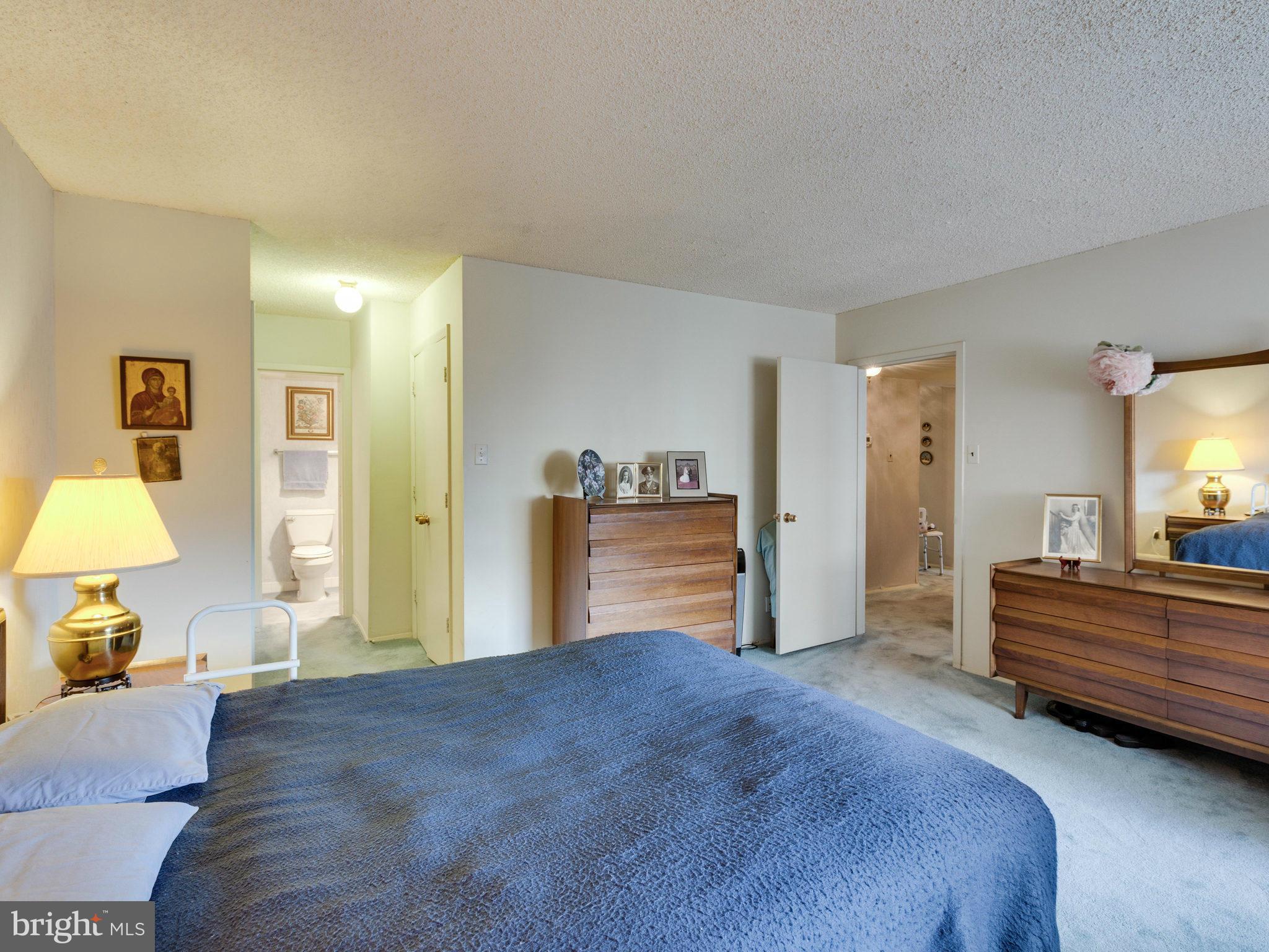 TOWER VILLAS - Residential