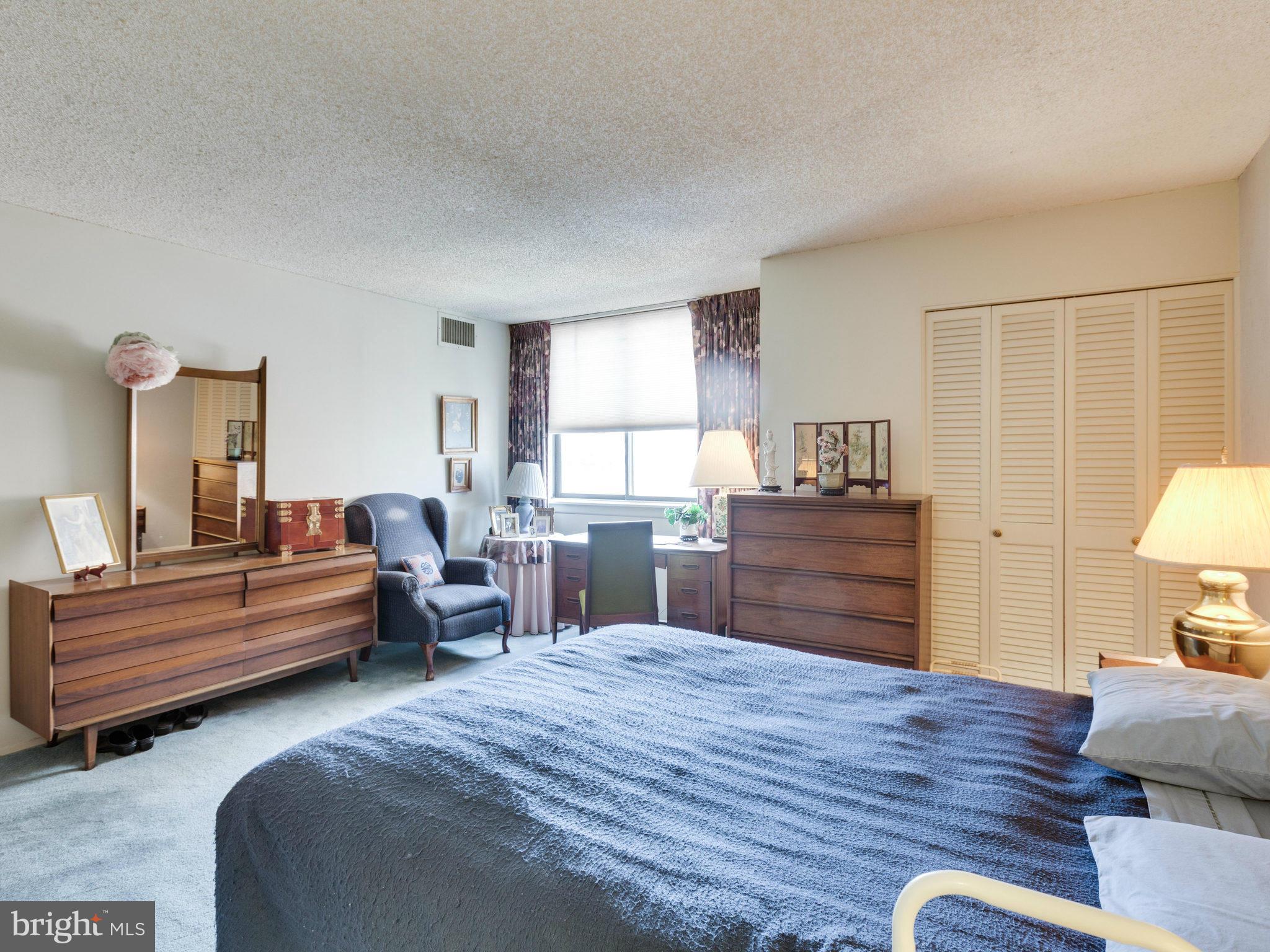 TOWER VILLAS - Residential