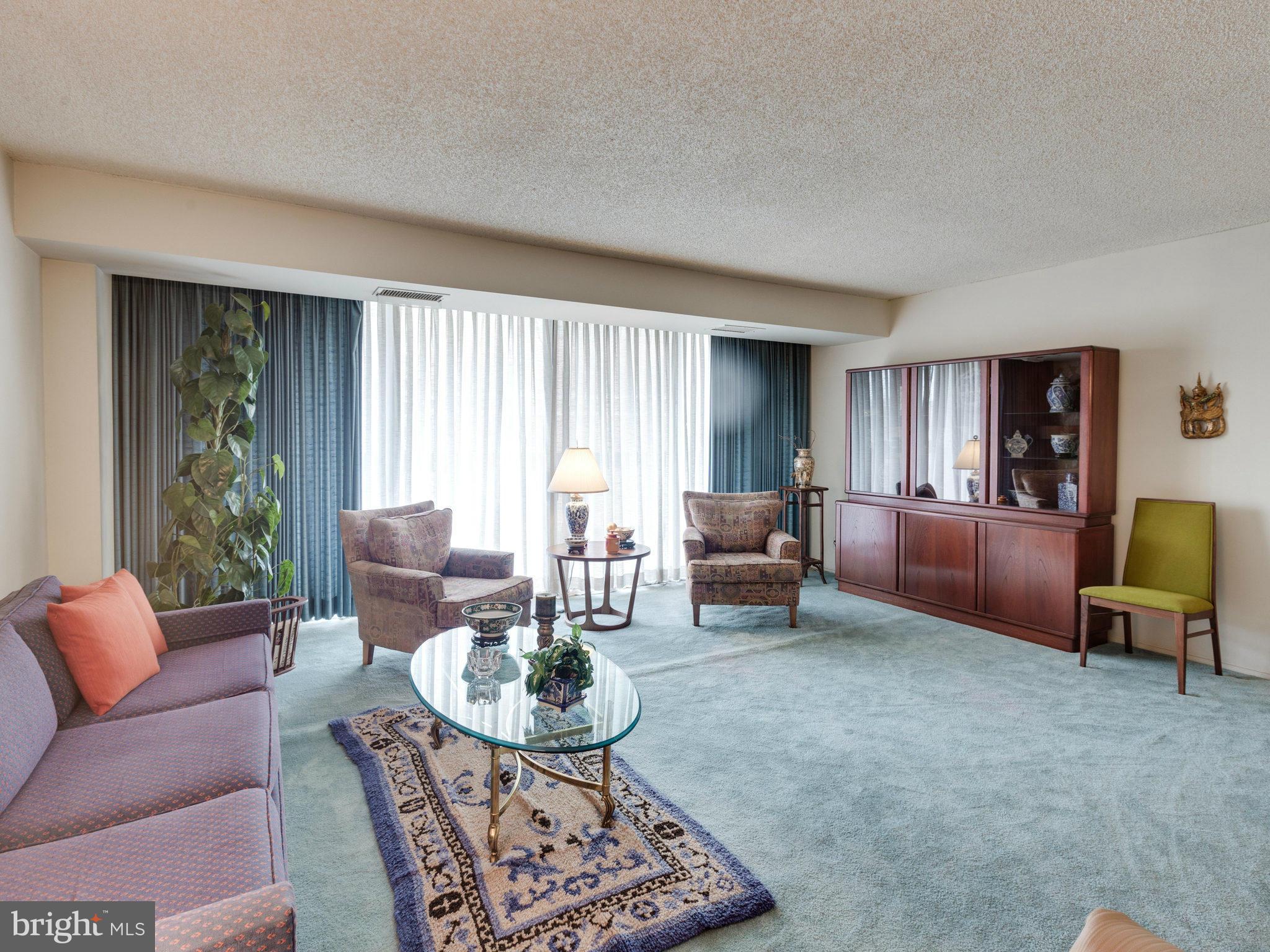 TOWER VILLAS - Residential