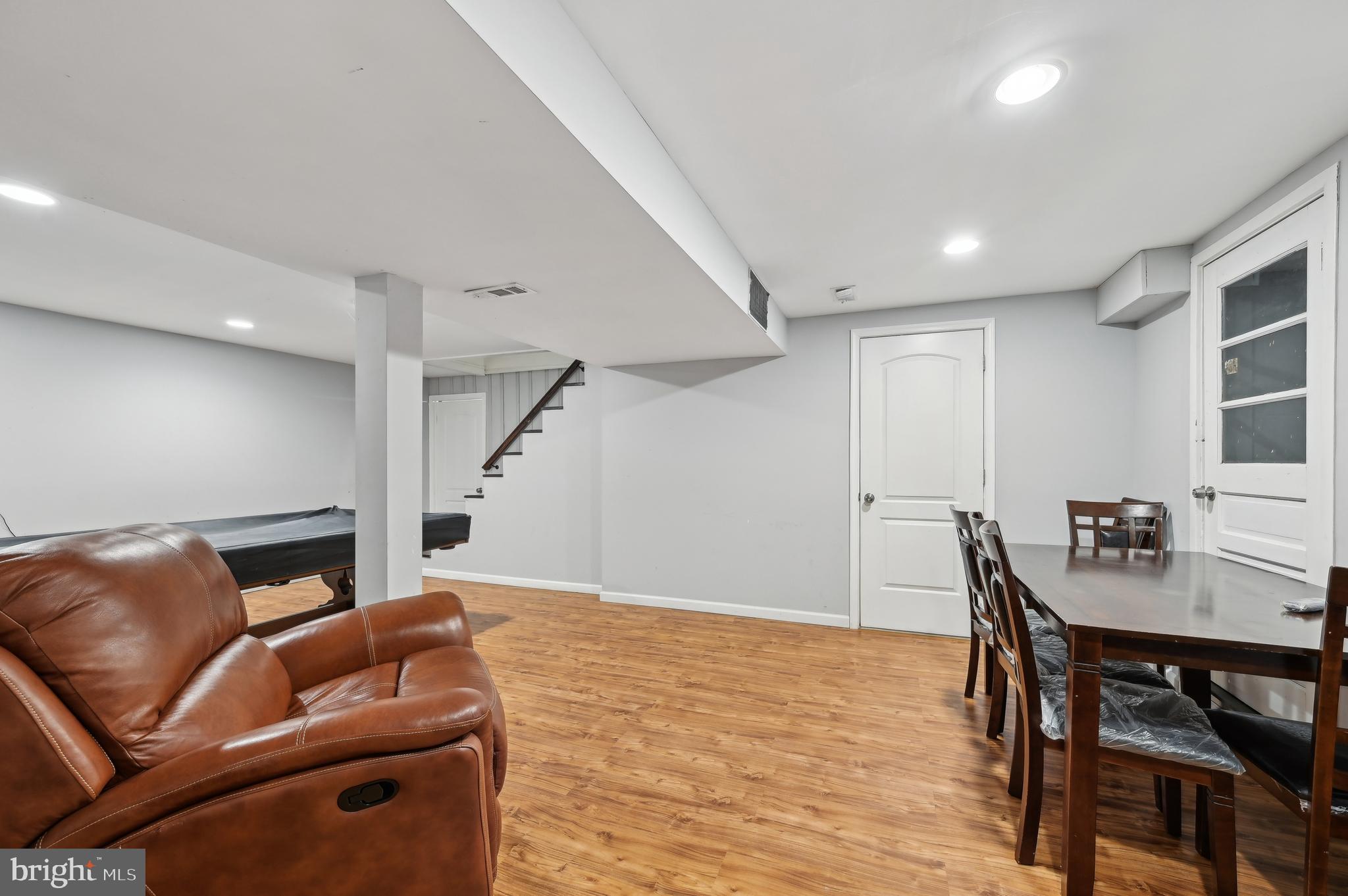 ROLAND TERRACE - Residential